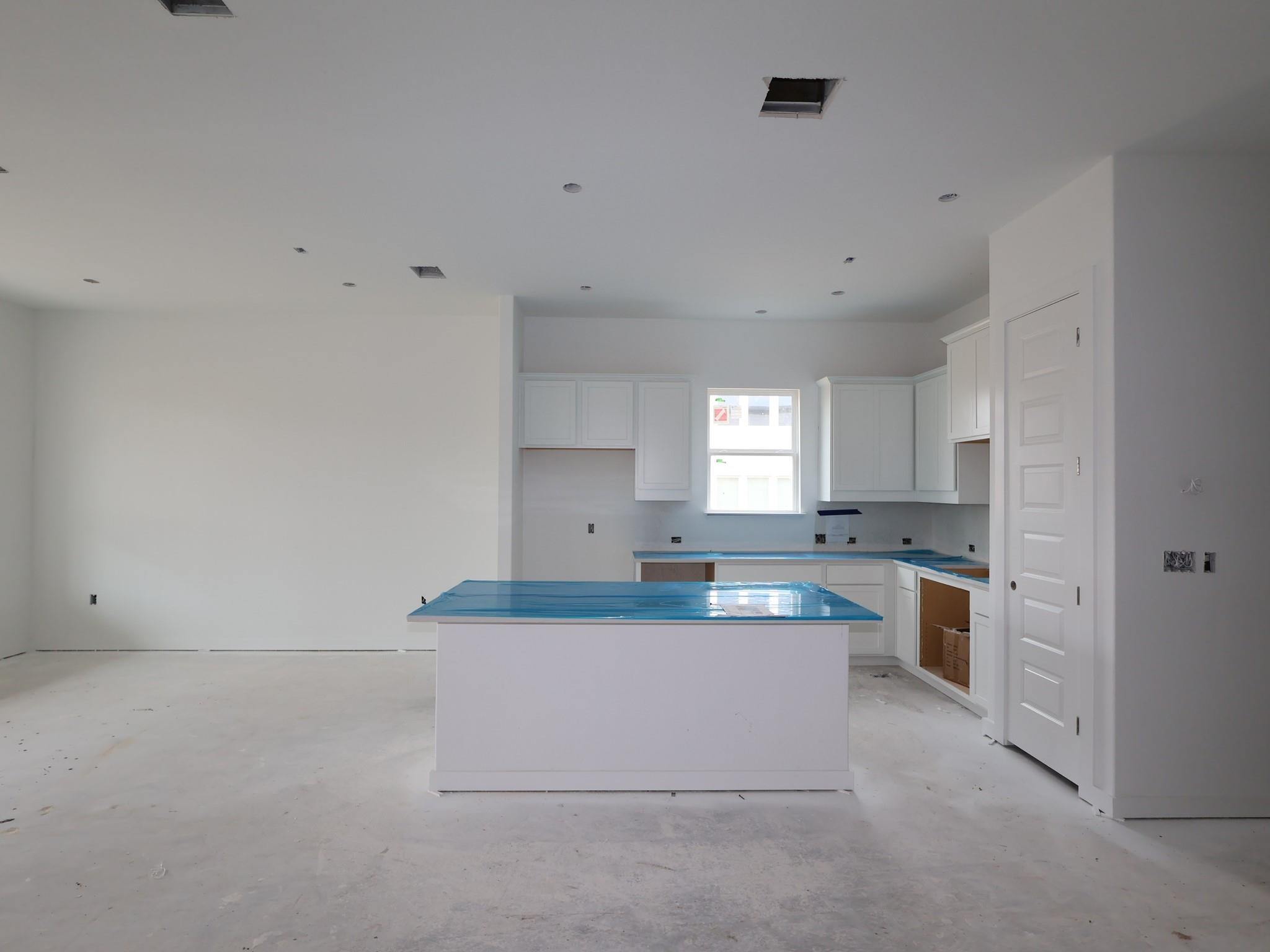 817 Boise Dr, Leander, TX 78641