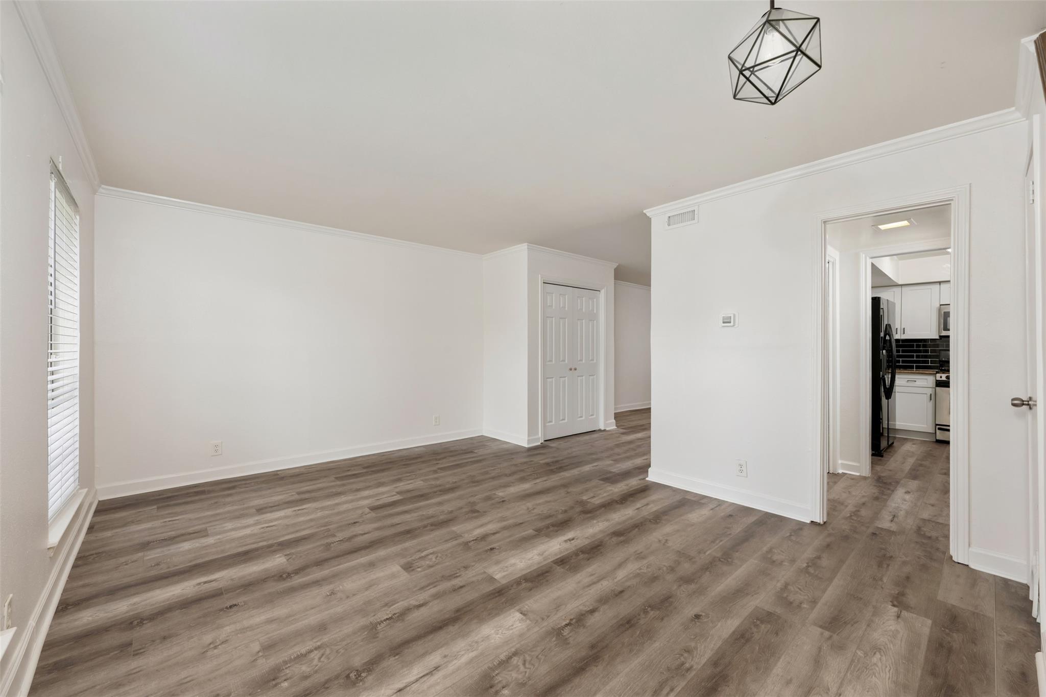 6107 Bullard Dr # A, Austin, TX 78757