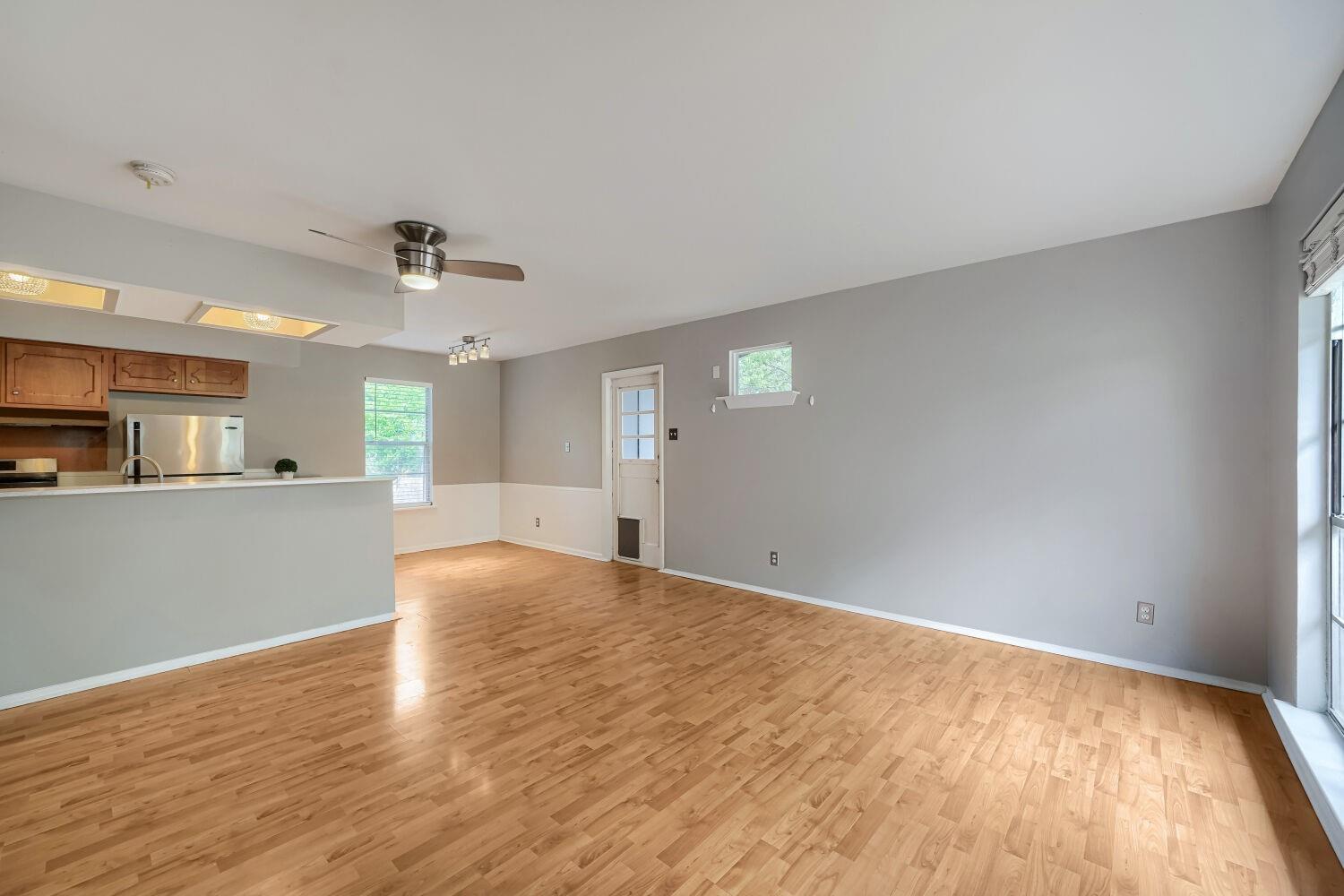 8308 Hathaway Dr, Austin, TX 78757