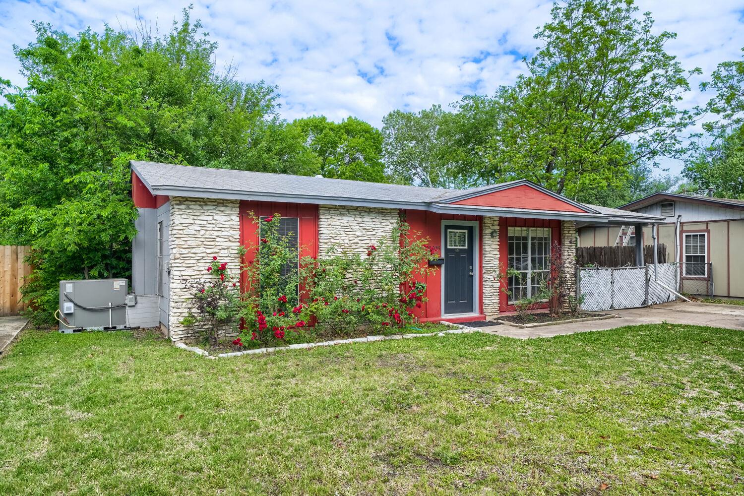 8308 Hathaway Dr, Austin, TX 78757