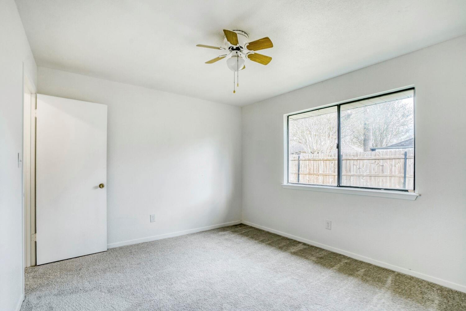 13426 Carruth Ln, Houston, TX 77083