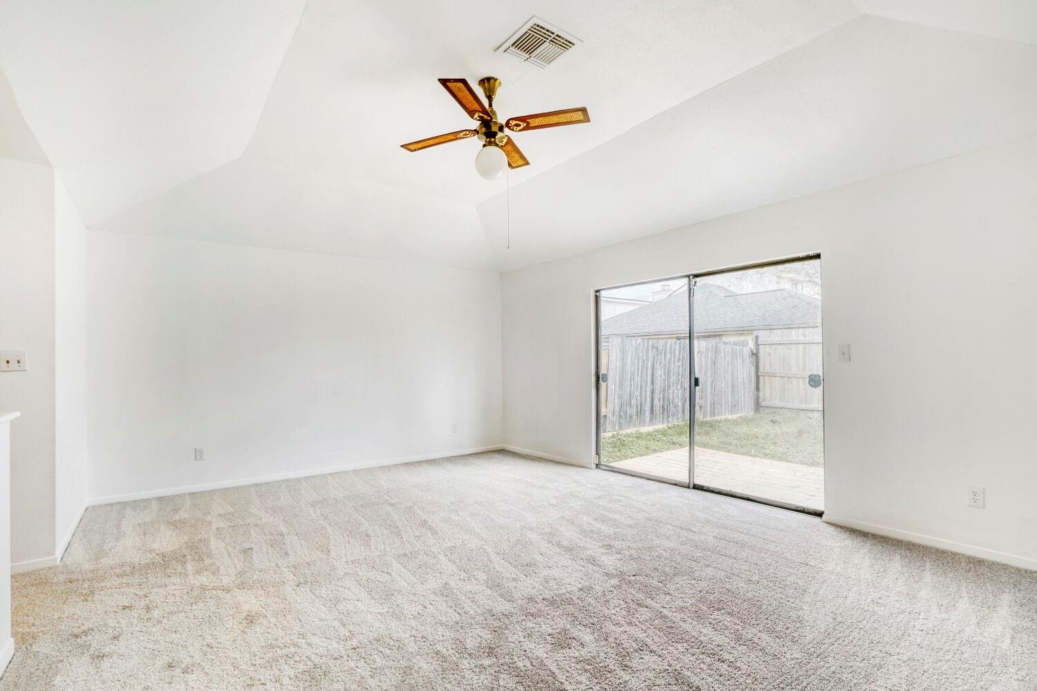 13426 Carruth Ln, Houston, TX 77083