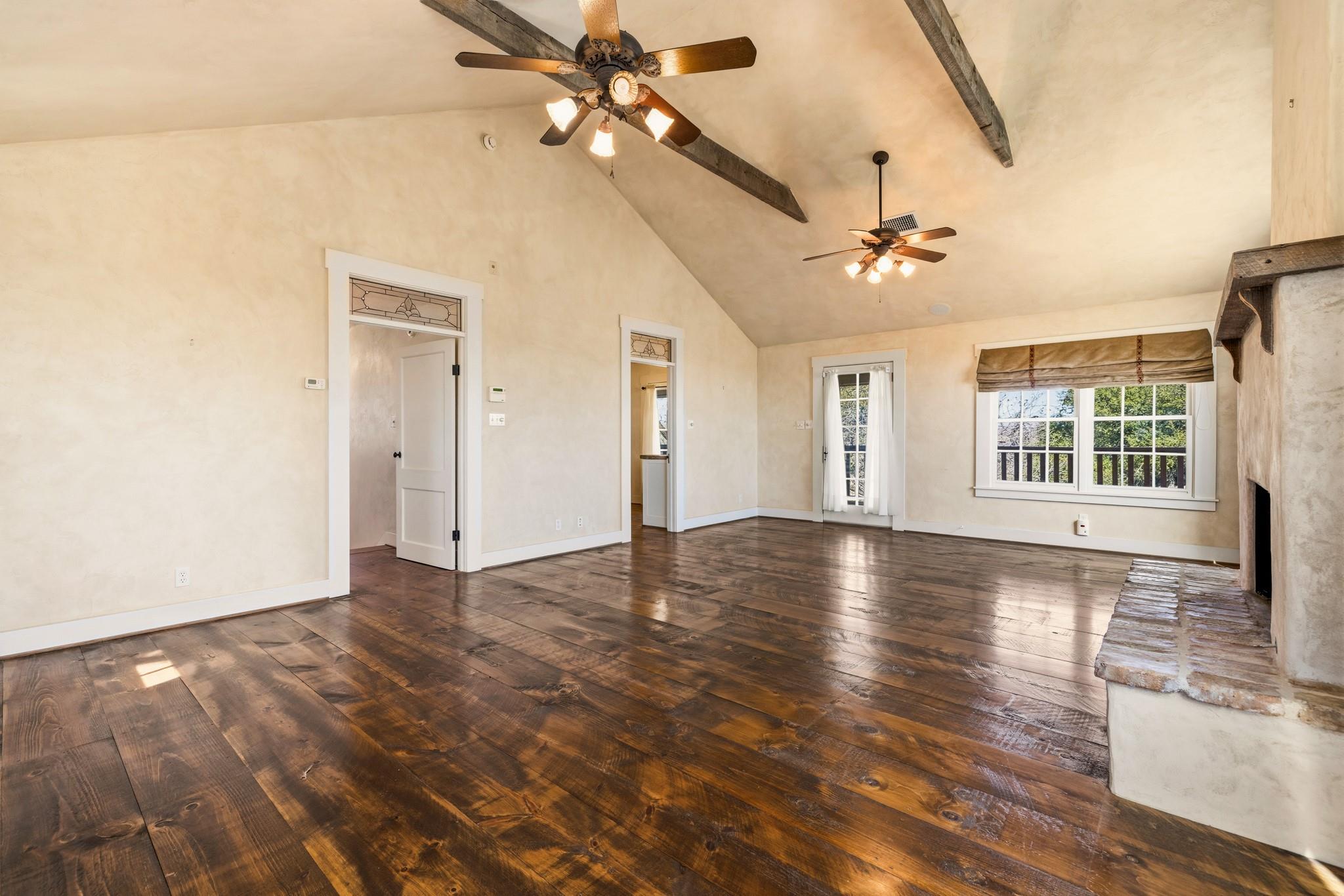 249 Eureka Ln, Fredericksburg, TX 78624