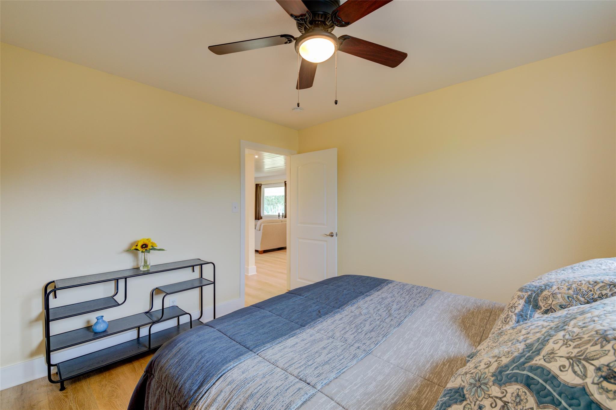 1192 Sand Hill Rd, Dale, TX 78616