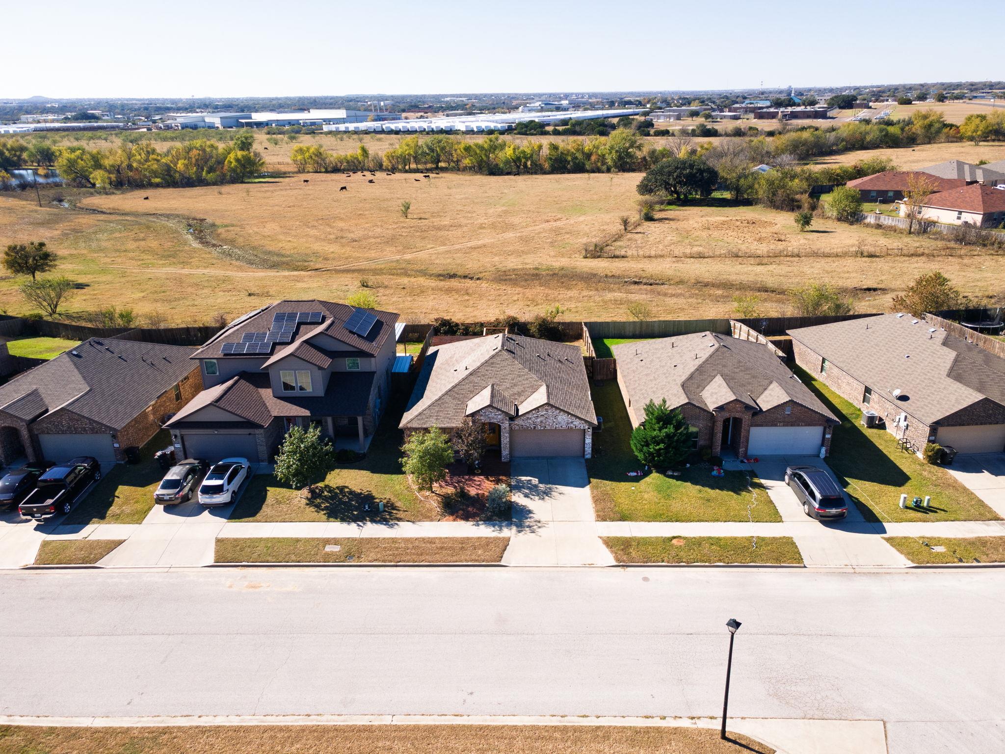 1502 Shims Blvd, Killeen, TX 76543