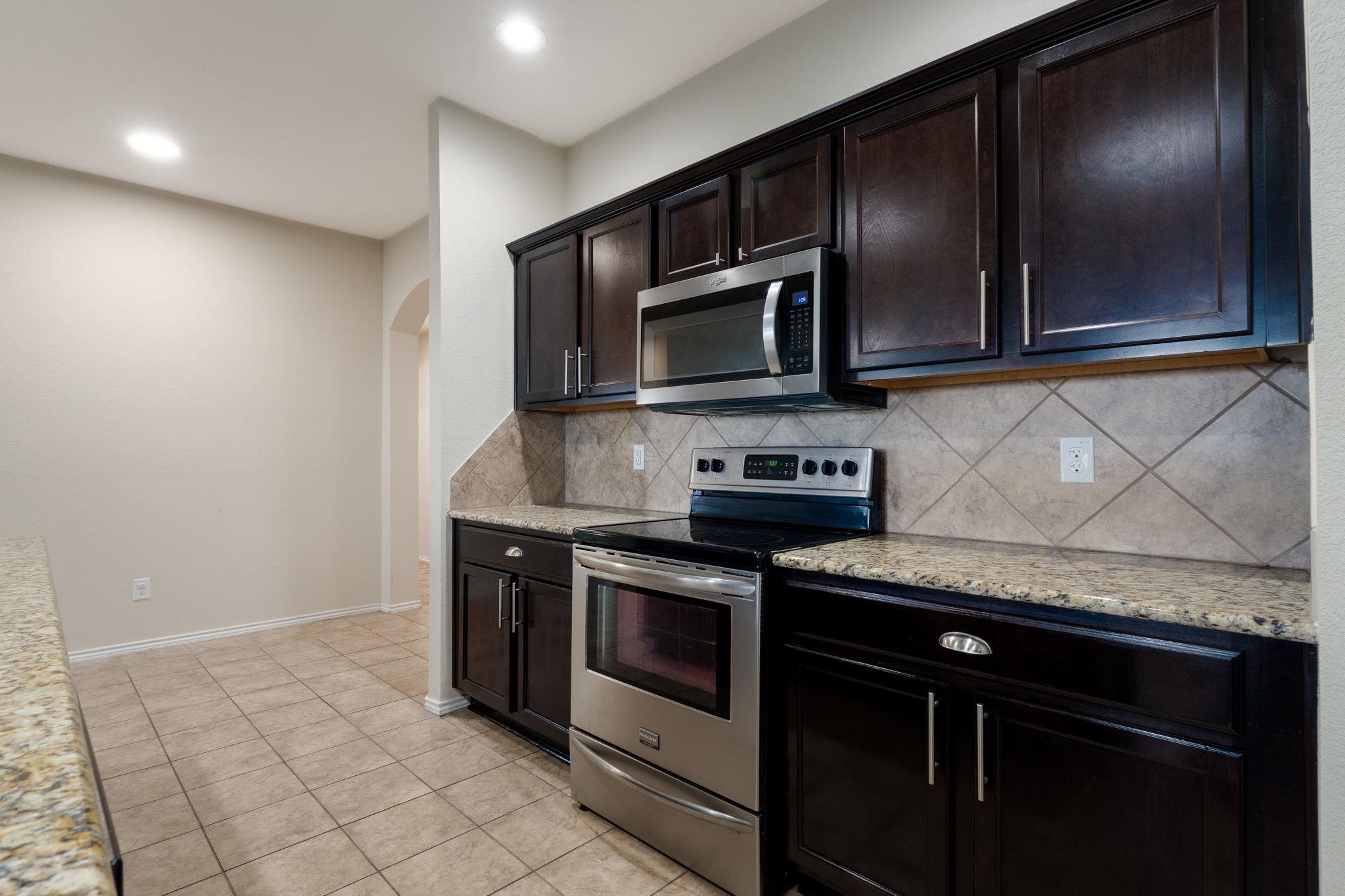 1502 Shims Blvd, Killeen, TX 76543