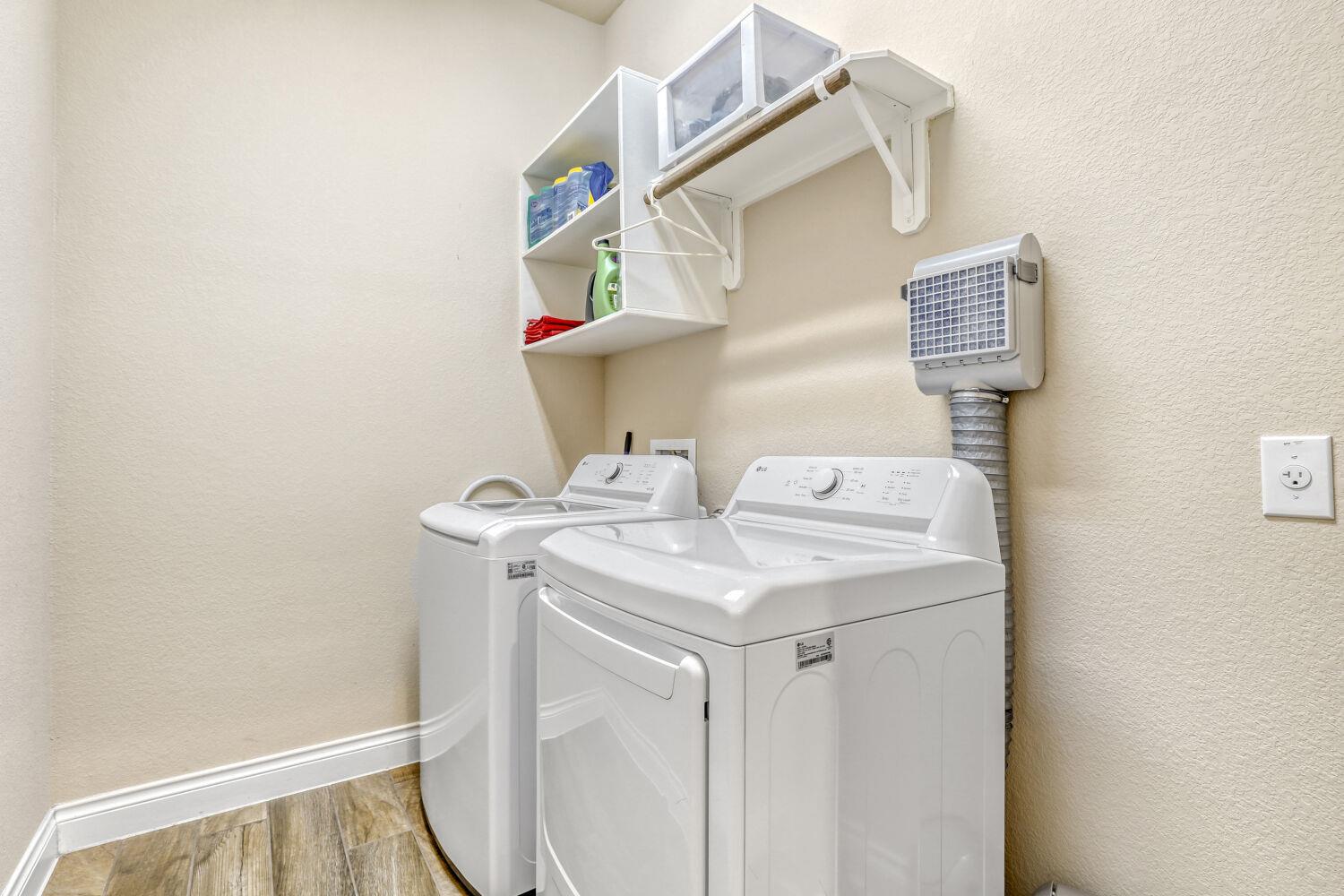 2416 BURBERRY Ln, Leander, TX 78641