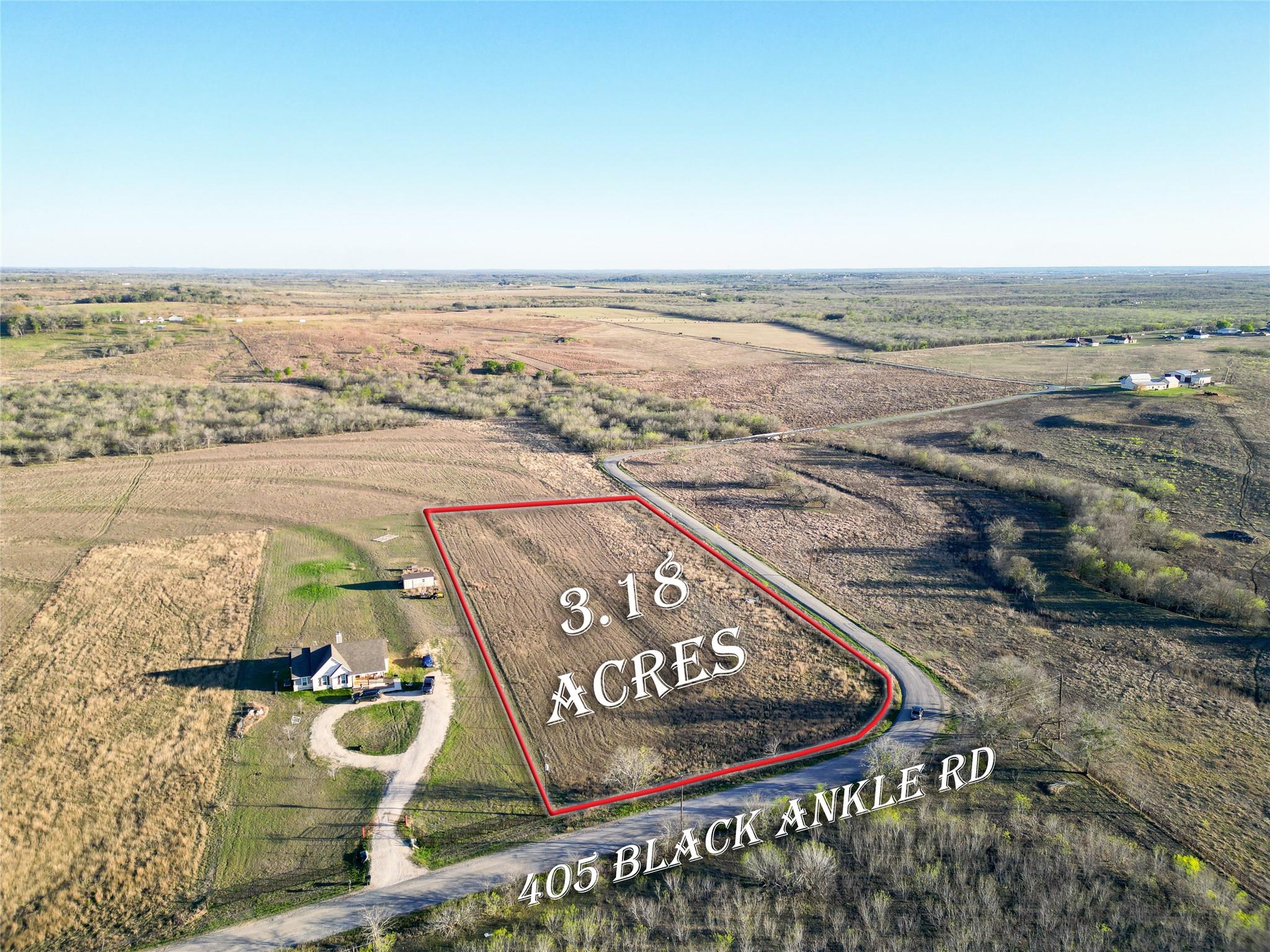 405 Black Ankle Rd, Lockhart, TX 78644