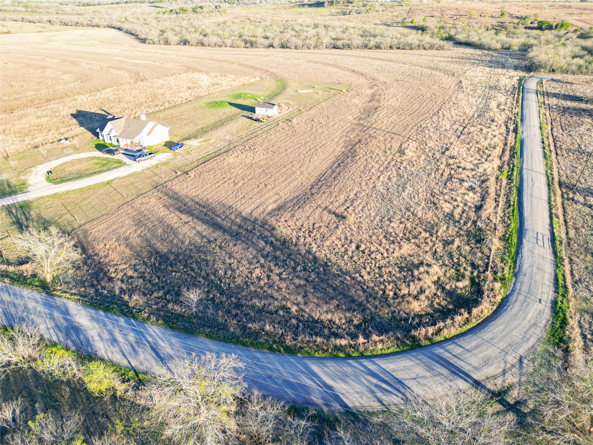 405 Black Ankle Rd, Lockhart, TX 78644