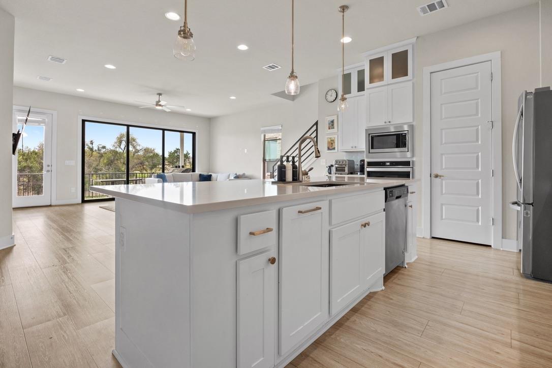 1409 COPPERFIELD Way, Leander, TX 78641