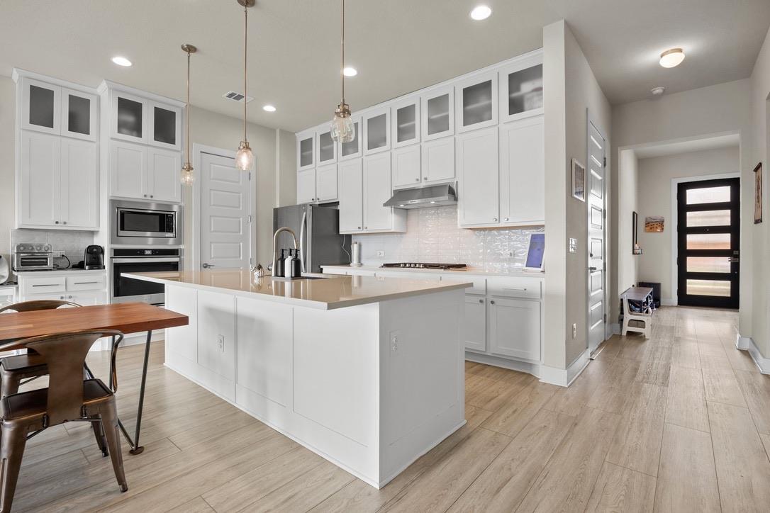 1409 COPPERFIELD Way, Leander, TX 78641