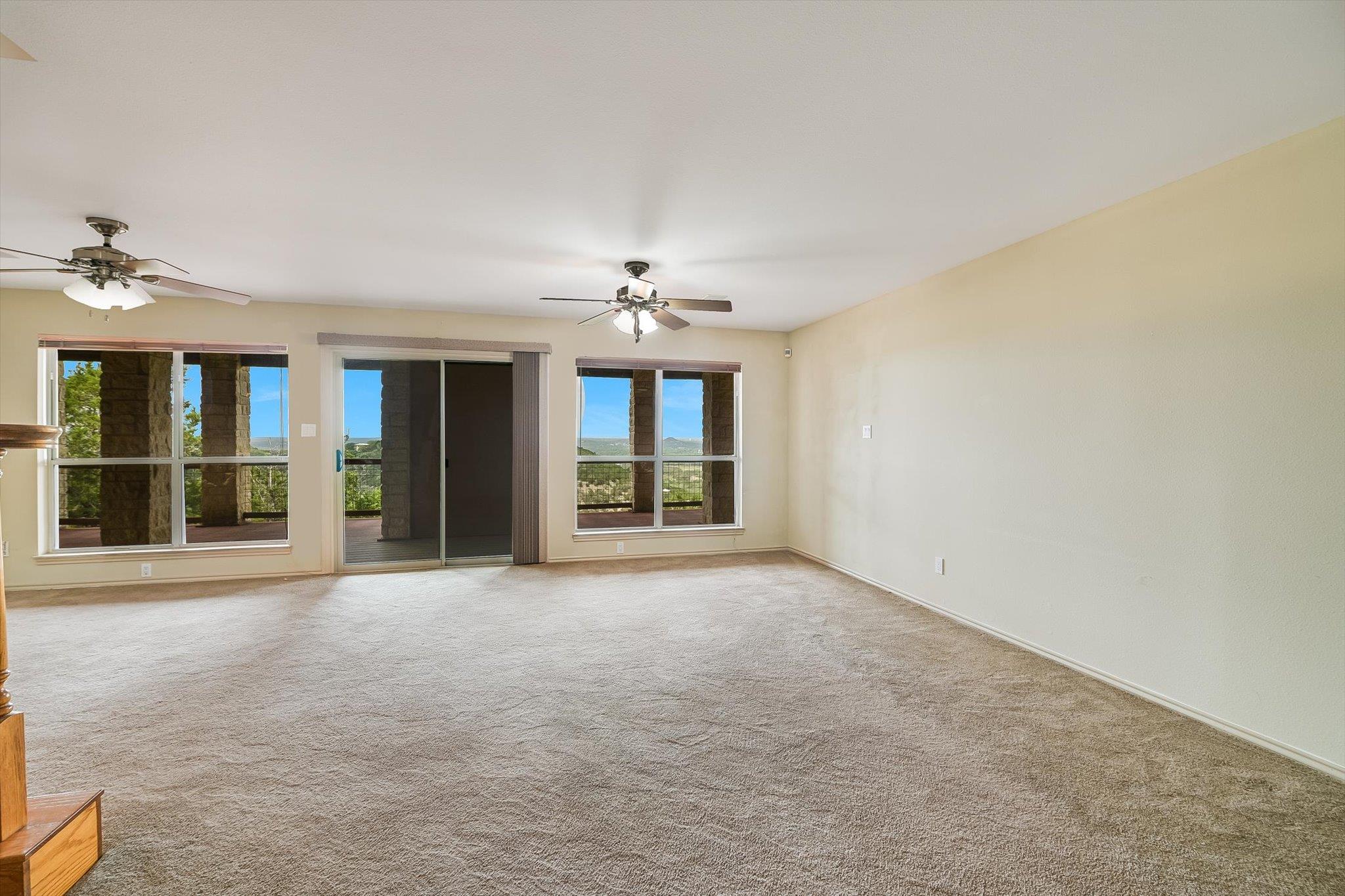 695 Sunset Dr, Wimberley, TX 78676