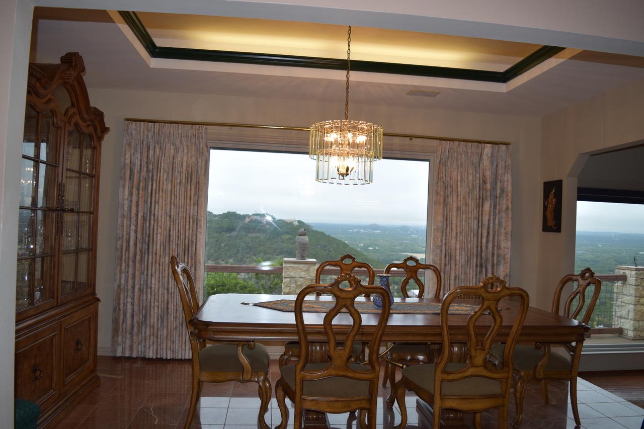 695 Sunset Dr, Wimberley, TX 78676