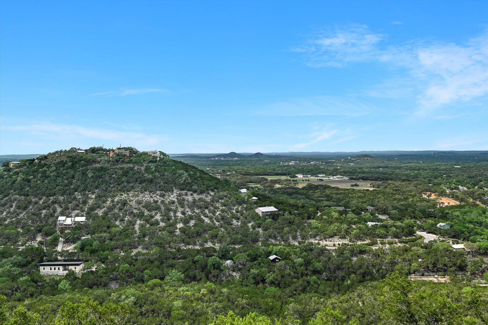 695 Sunset Dr, Wimberley, TX 78676