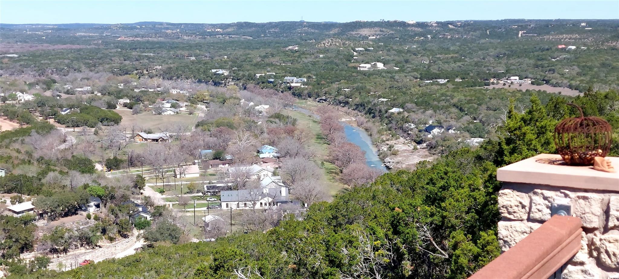 695 Sunset Dr, Wimberley, TX 78676