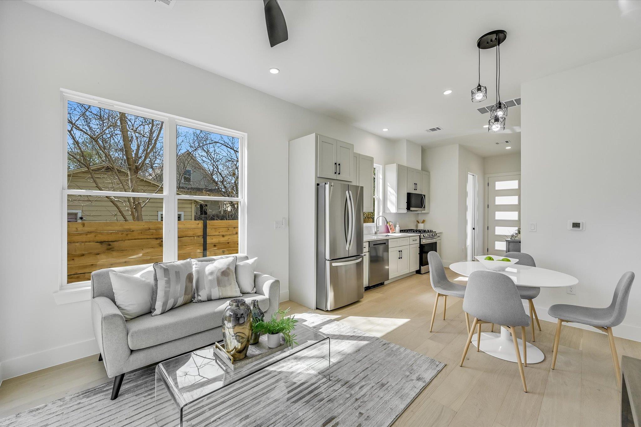 2006 Sl Davis Ave # 3, Austin, TX 78702