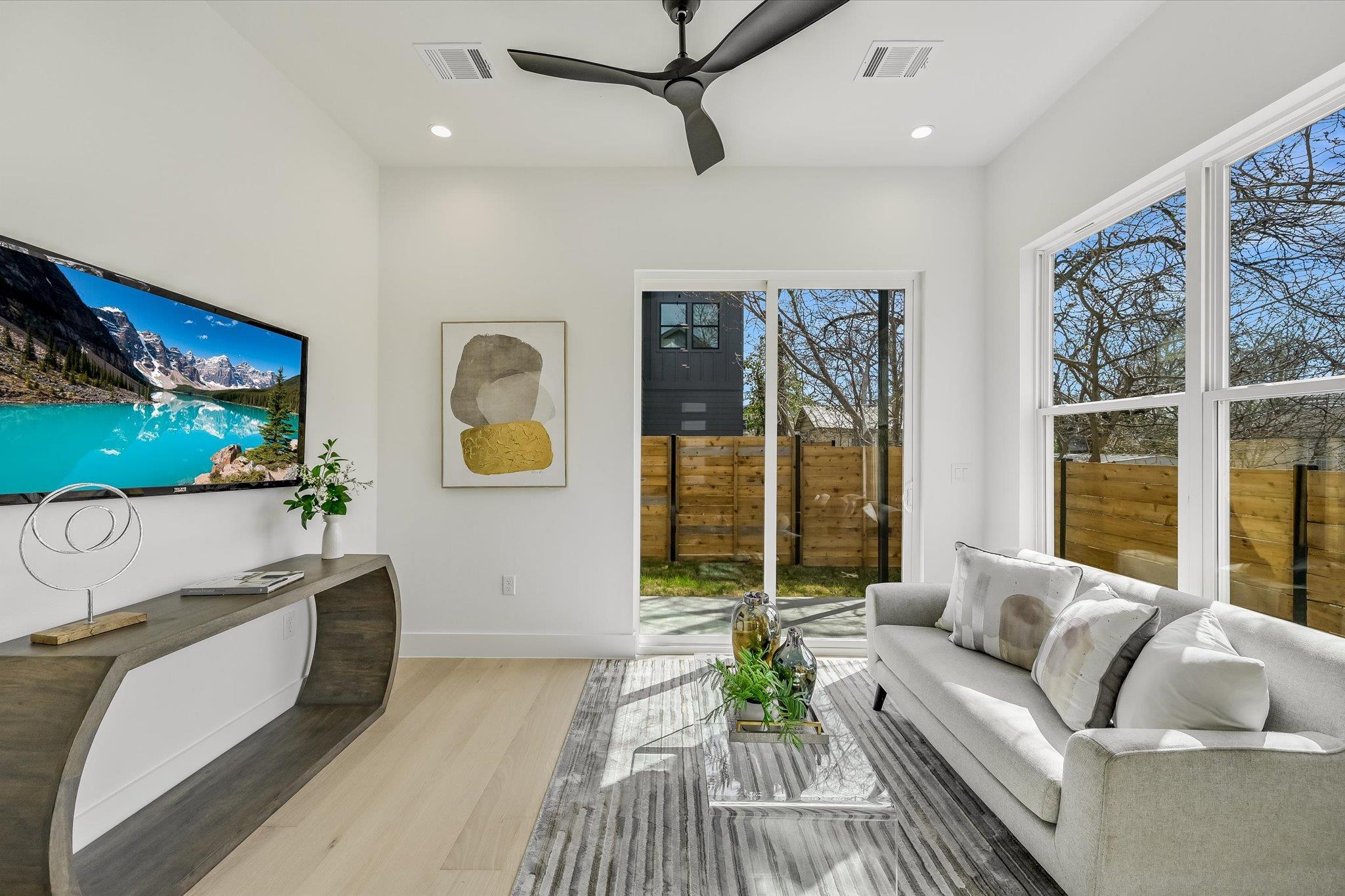 2006 Sl Davis Ave # 3, Austin, TX 78702