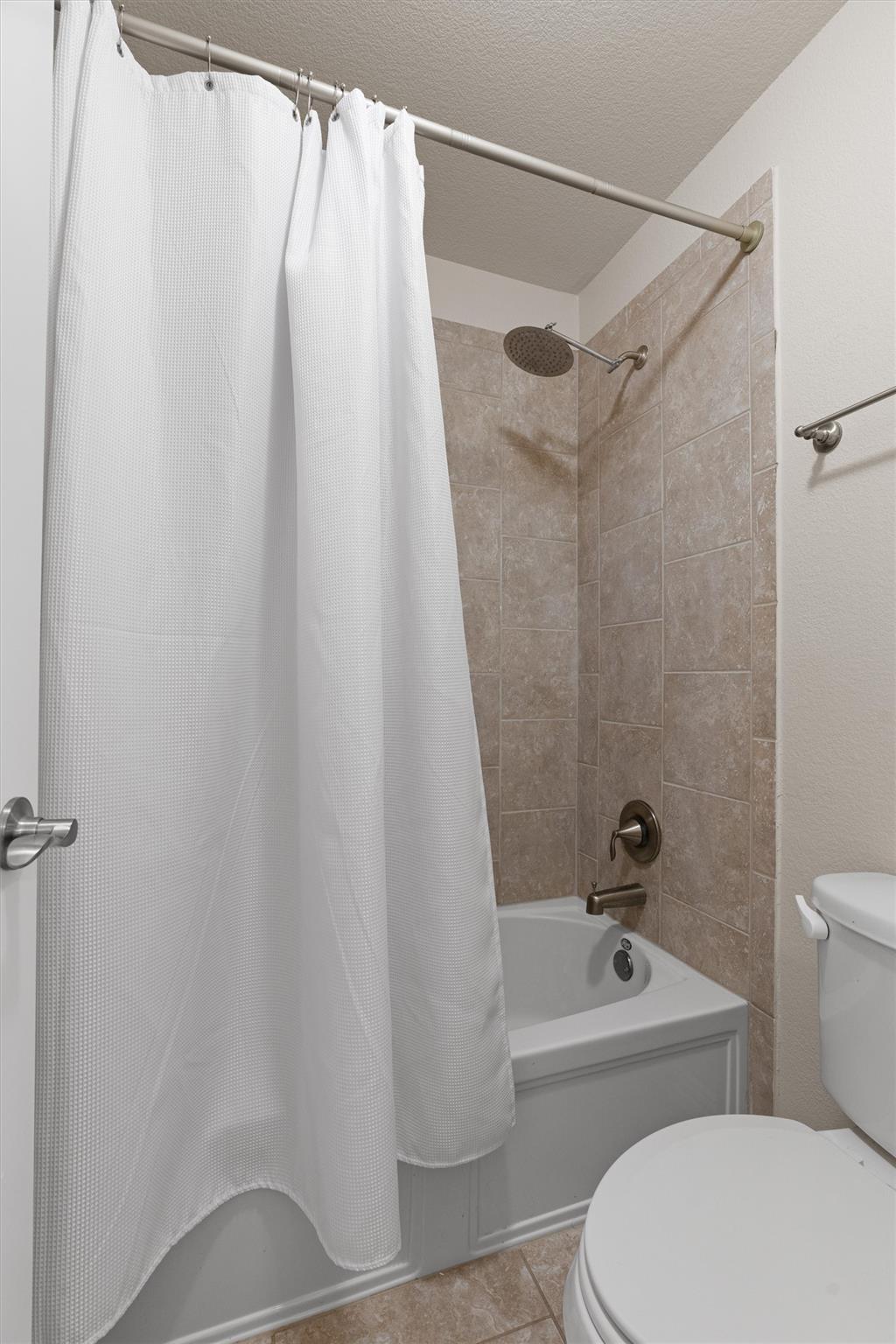 4308 Chestnut Meadows Bnd, Georgetown, TX 78626