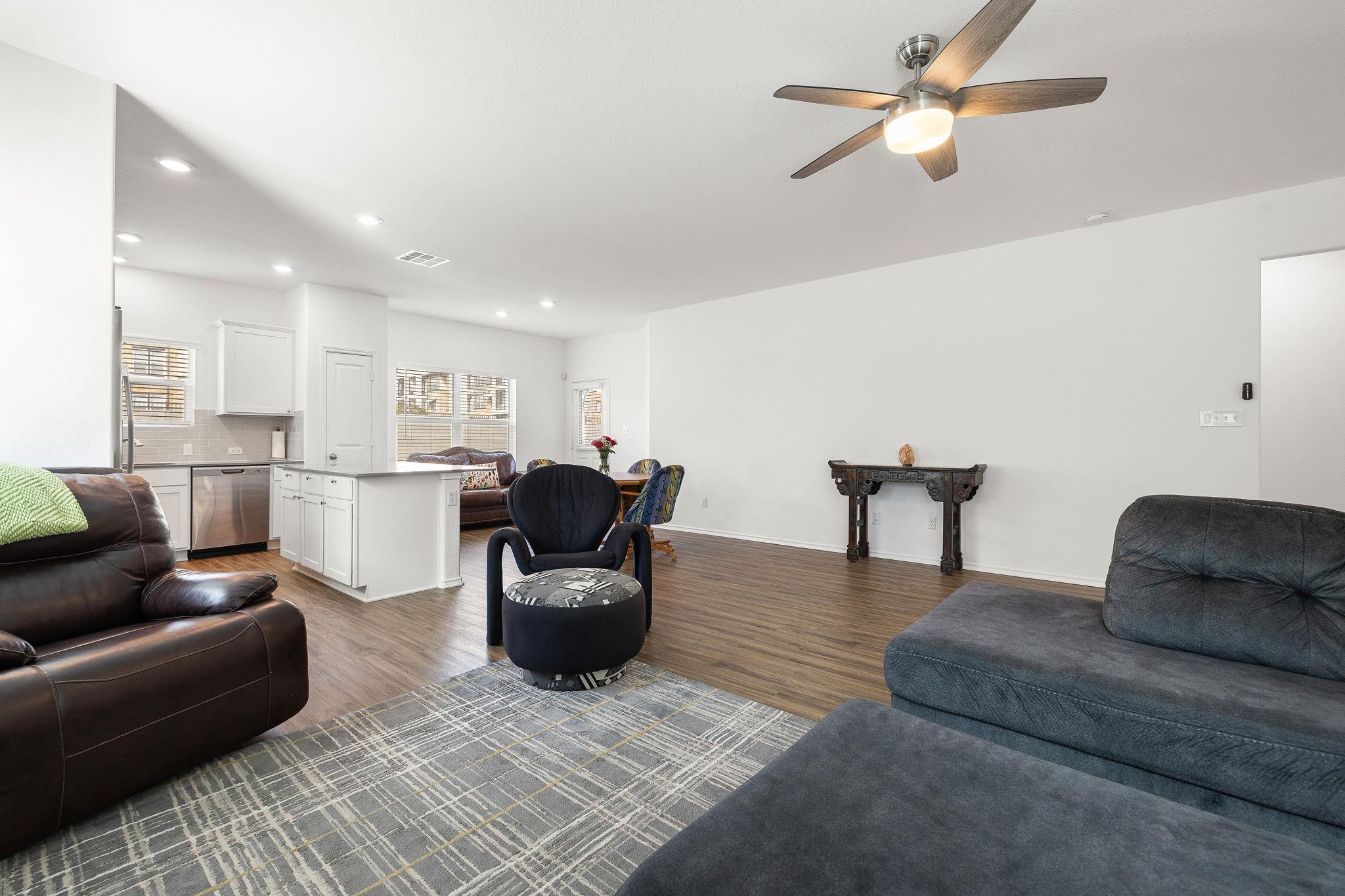 104 Blue Blaze Trl, Georgetown, TX 78628