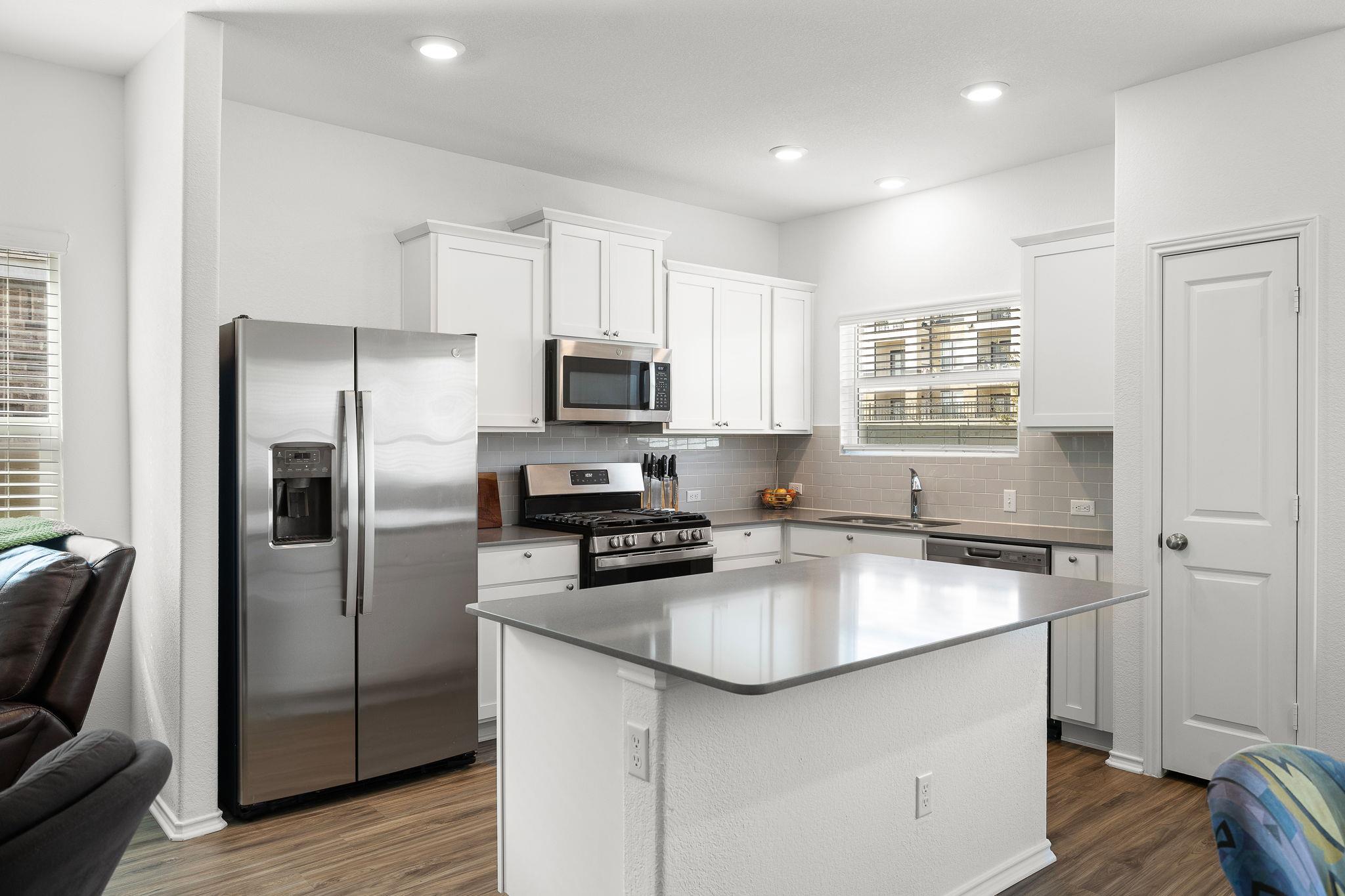 104 Blue Blaze Trl, Georgetown, TX 78628