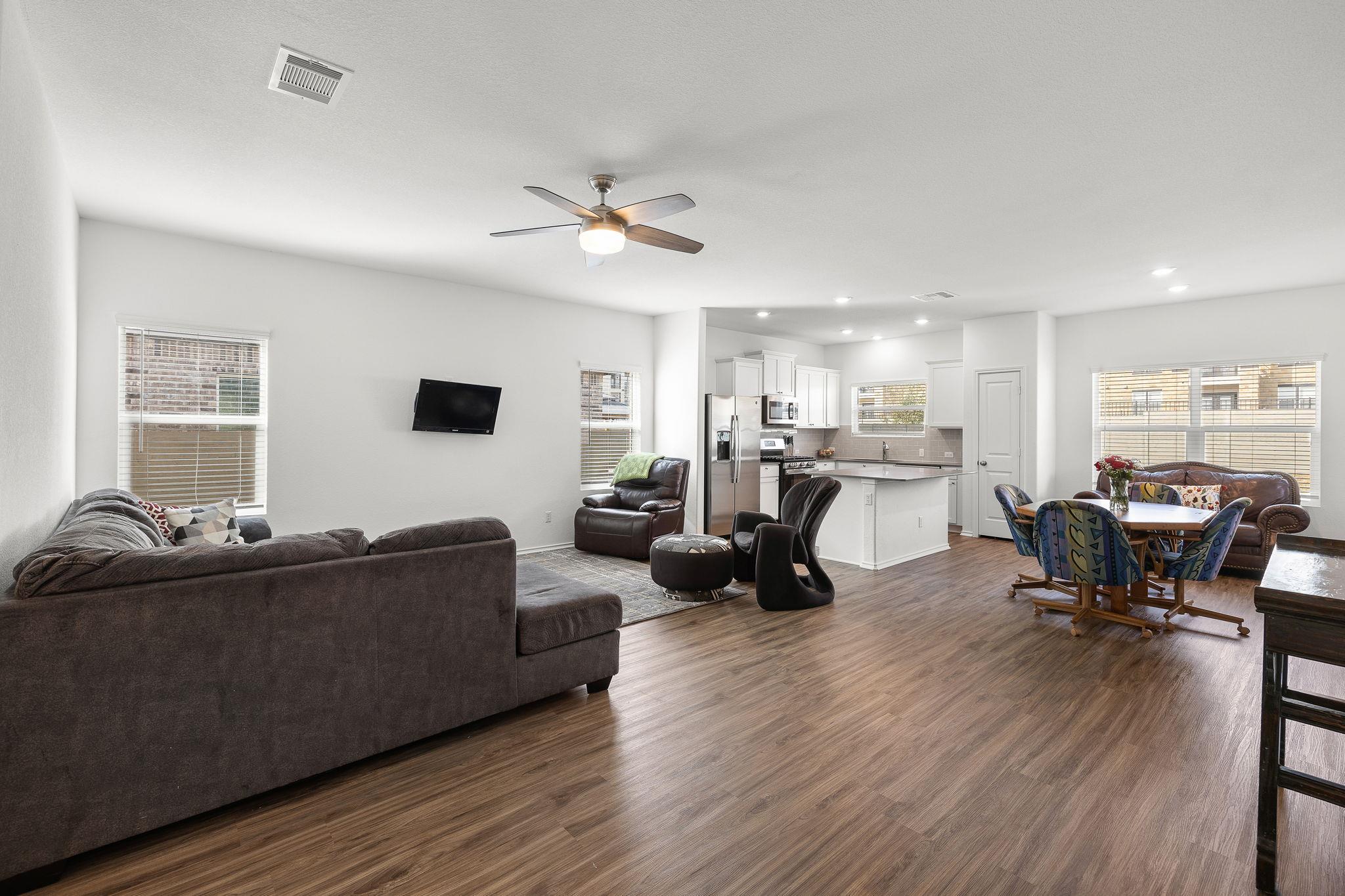 104 Blue Blaze Trl, Georgetown, TX 78628