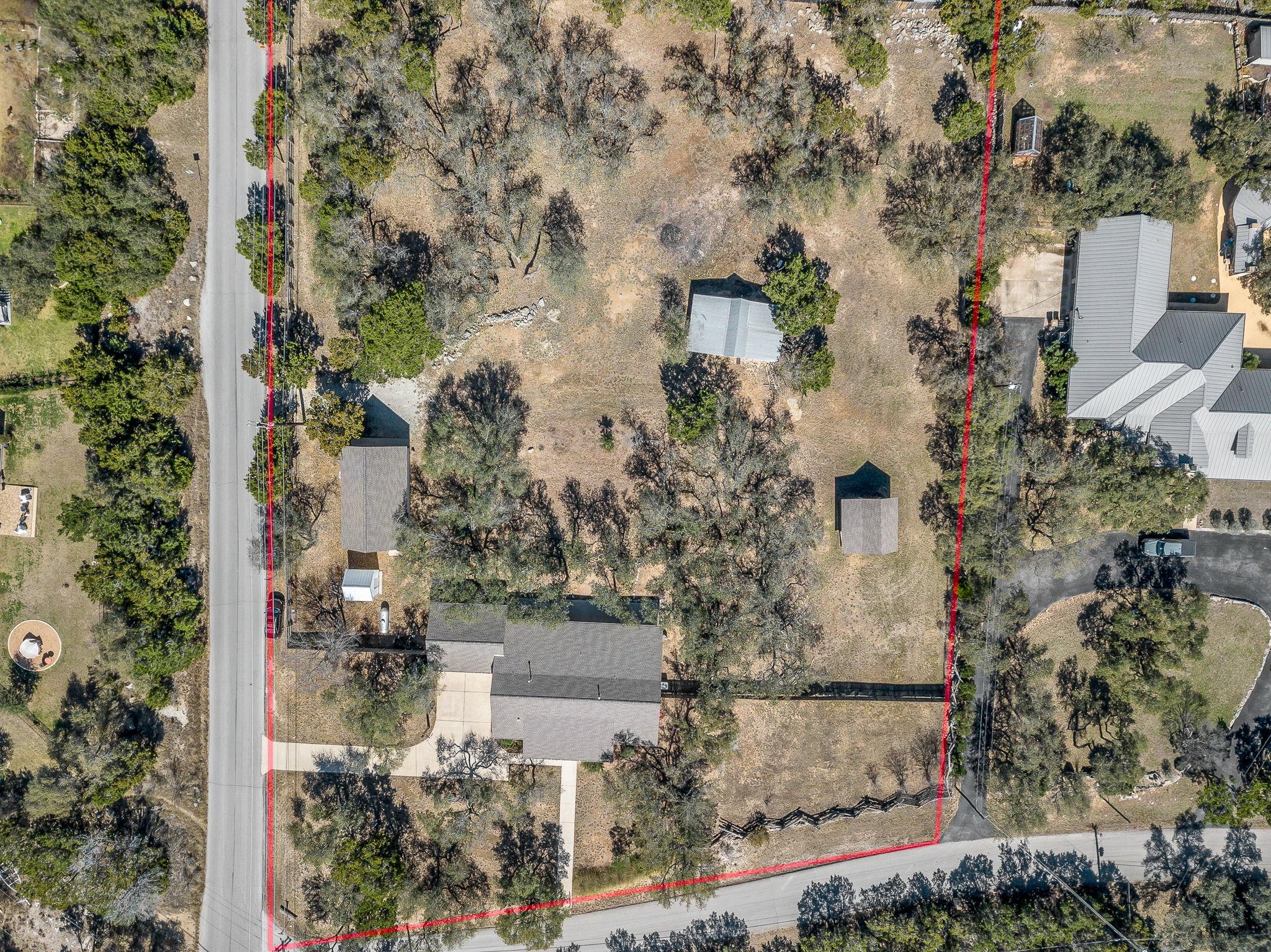 3016 Tradewind Dr, Spicewood, TX 78669