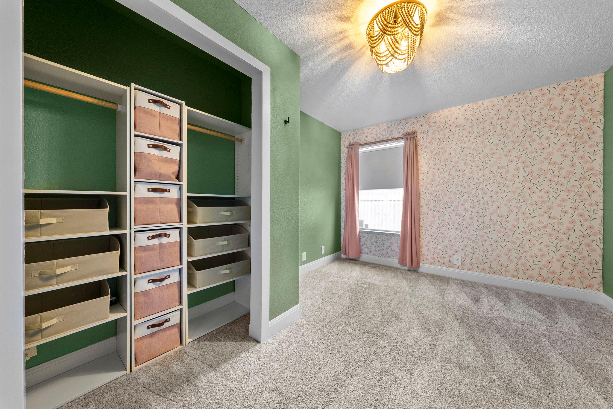 202 Matthew Cv, Hutto, TX 78634