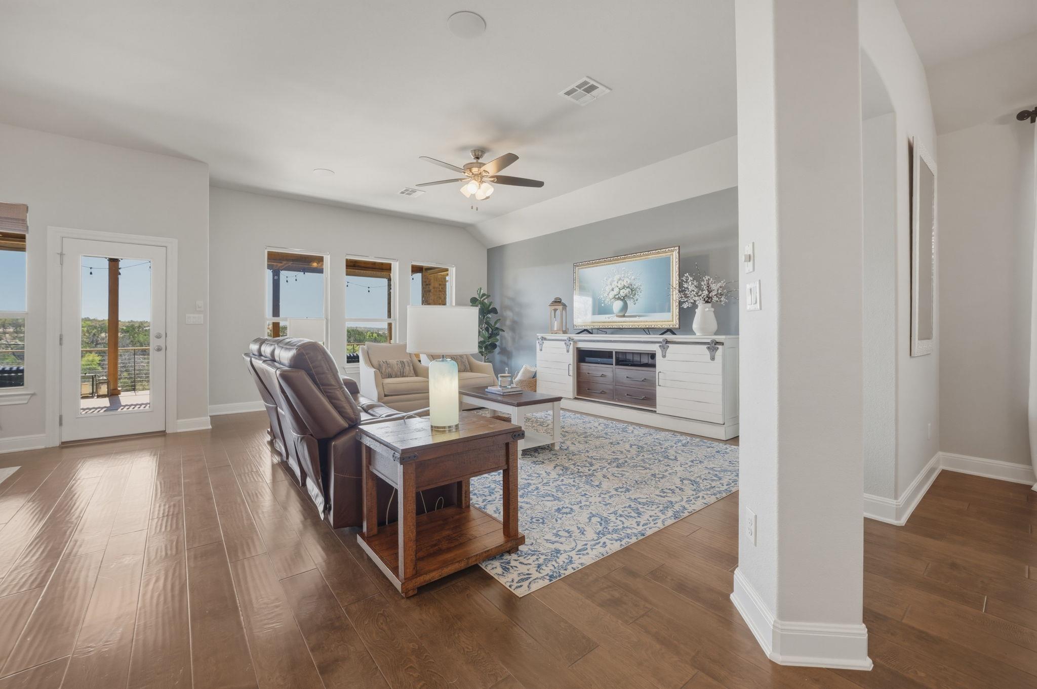 3320 Desert Shade Bnd, Leander, TX 78641