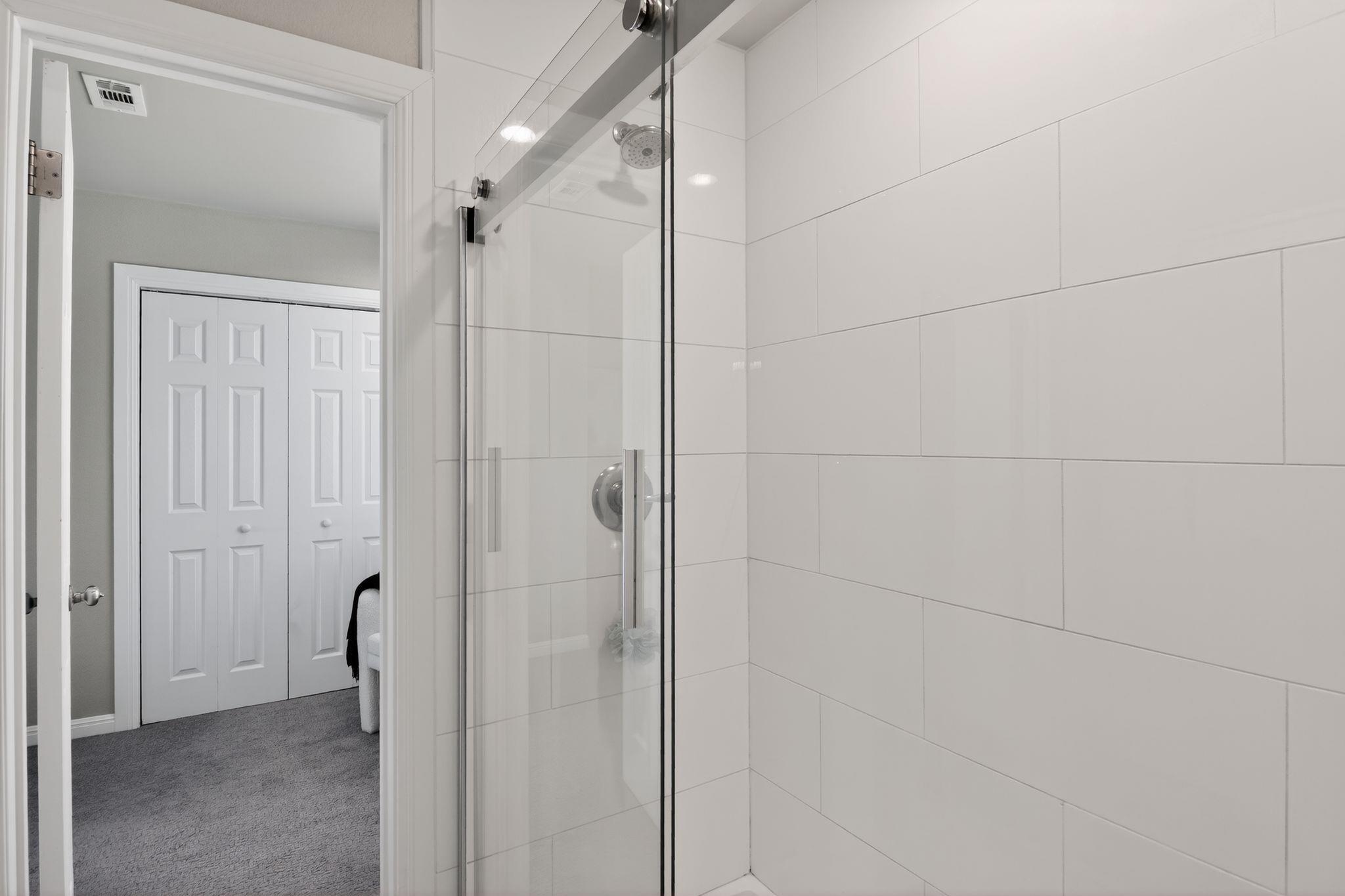 12329 Deerbrook Trl, Austin, TX 78750