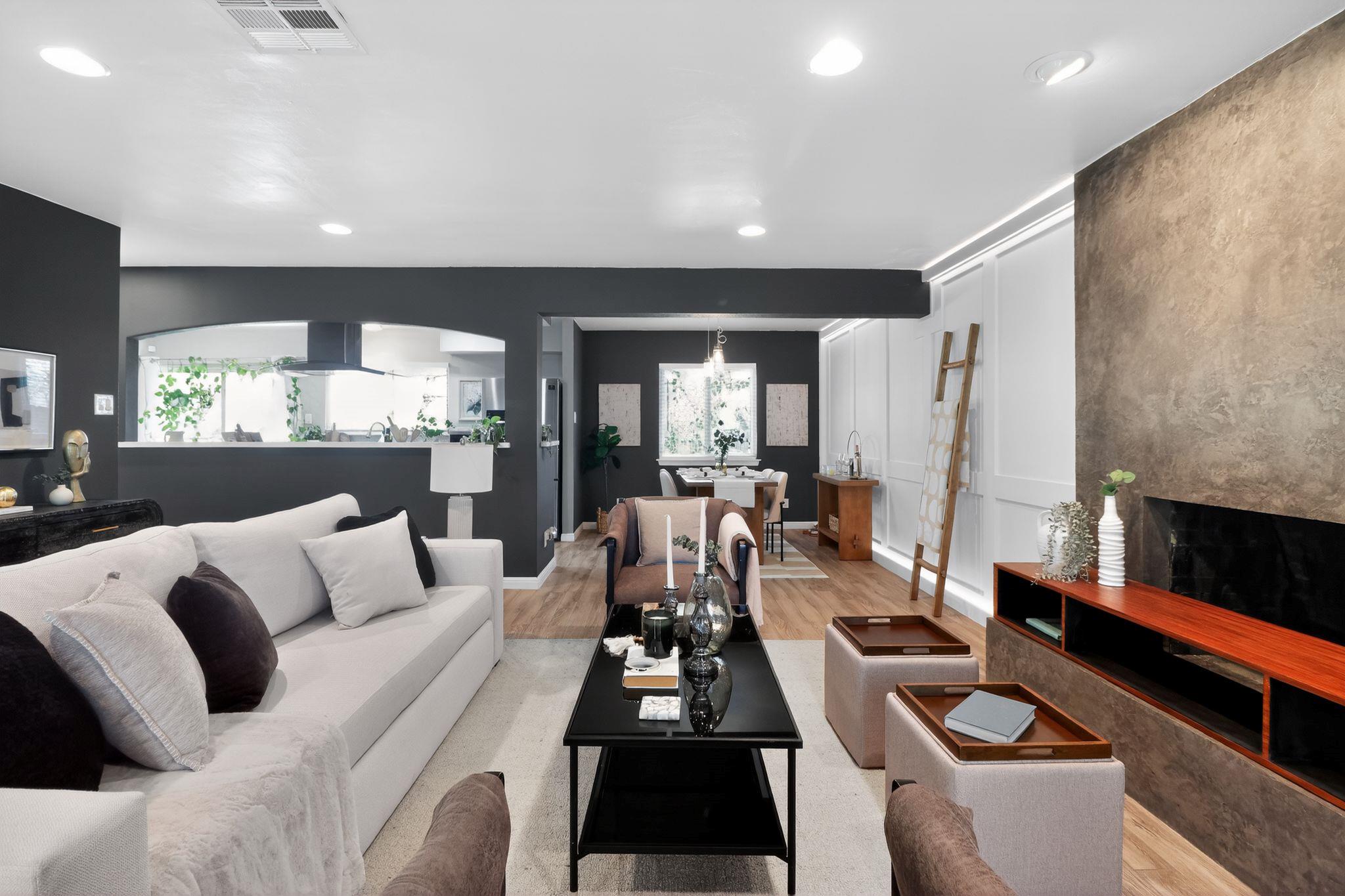 12329 Deerbrook Trl, Austin, TX 78750