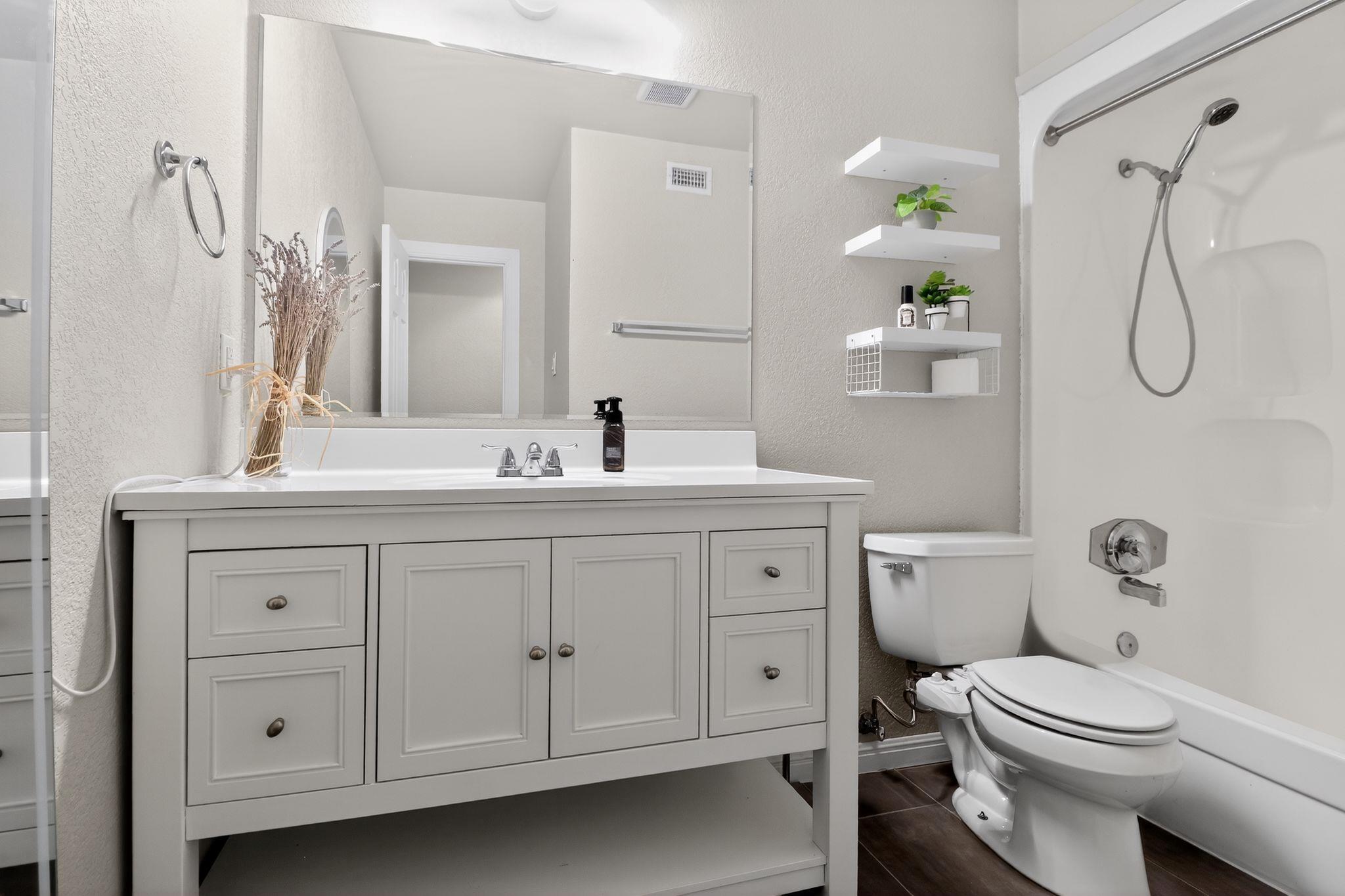 12329 Deerbrook Trl, Austin, TX 78750