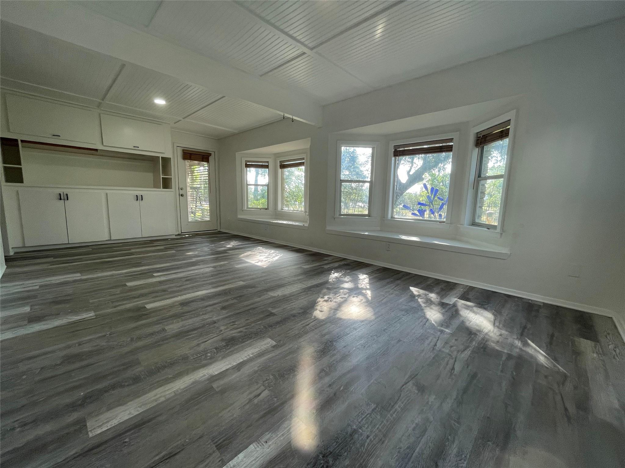 5802 Longhorn Lndg, Austin, TX 78734