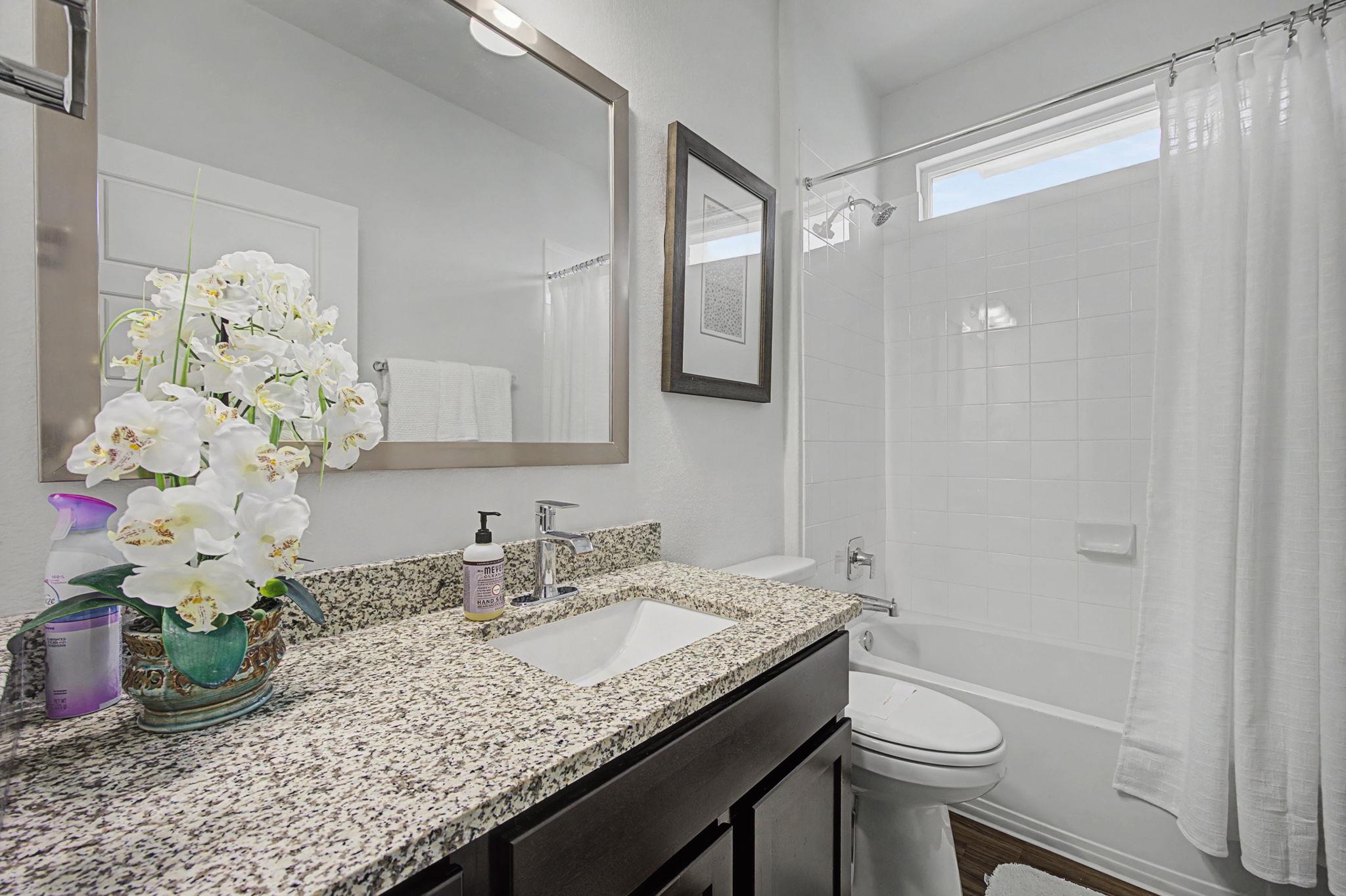 9417 Margaret Jewel Ln, Austin, TX 78748