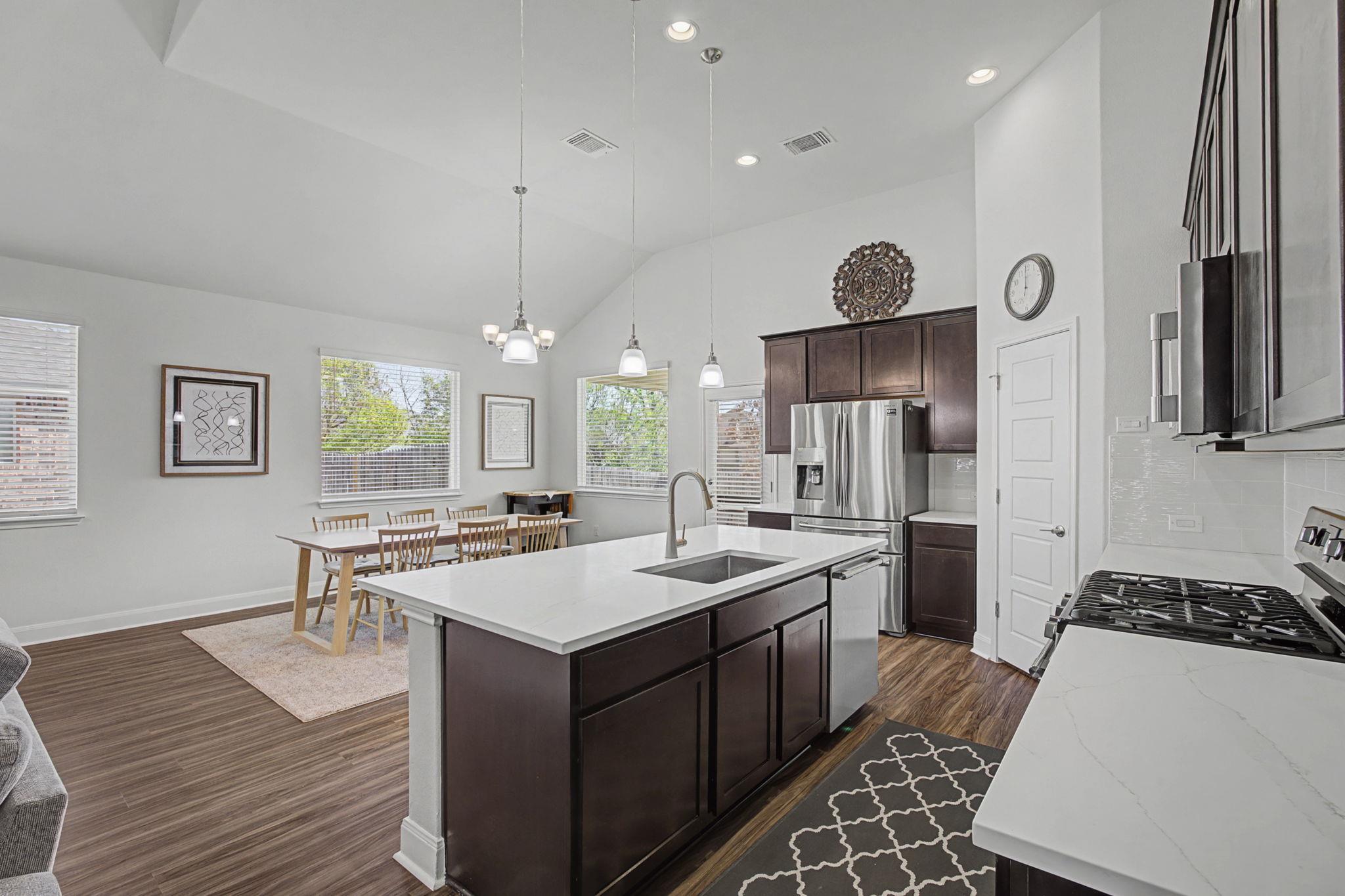 9417 Margaret Jewel Ln, Austin, TX 78748