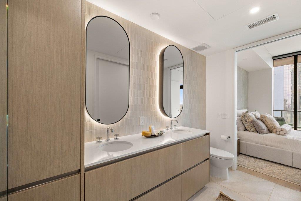 610 Davis St # 2811, Austin, TX 78701