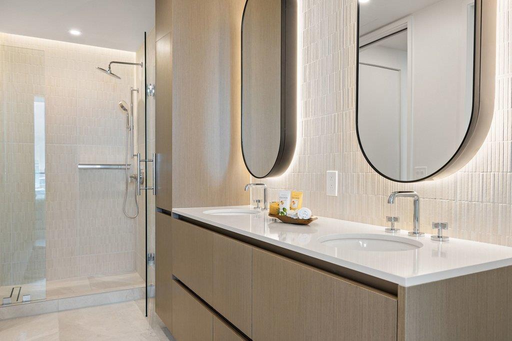 610 Davis St # 2811, Austin, TX 78701