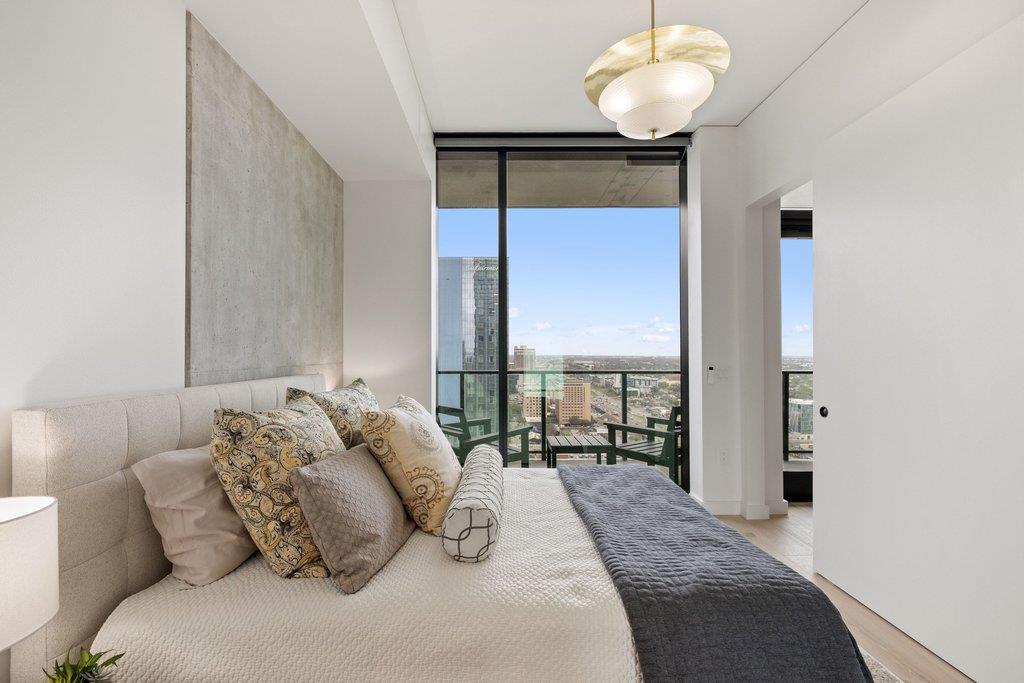 610 Davis St # 2811, Austin, TX 78701