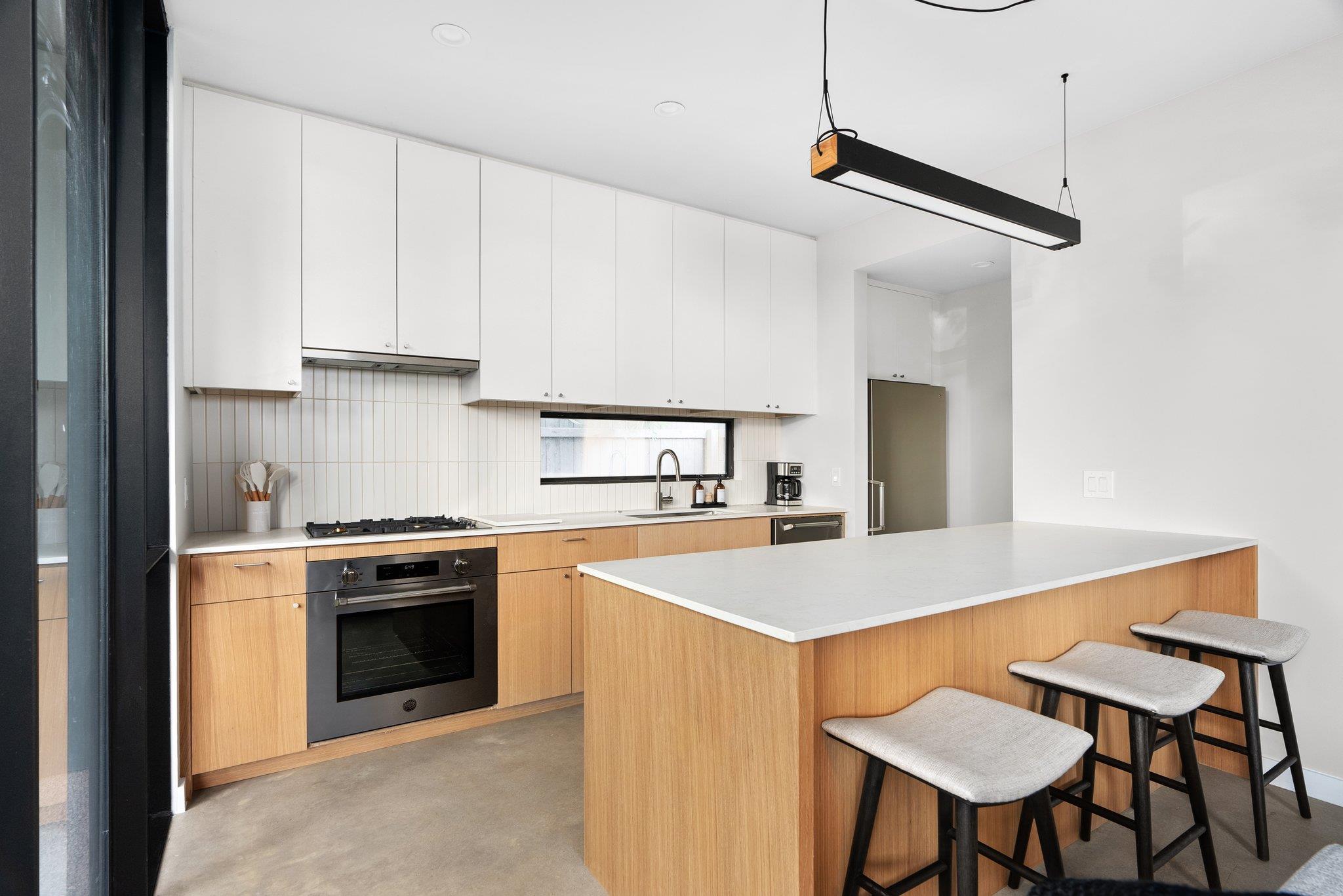 5313 Avenue G St # 2, Austin, TX 78751