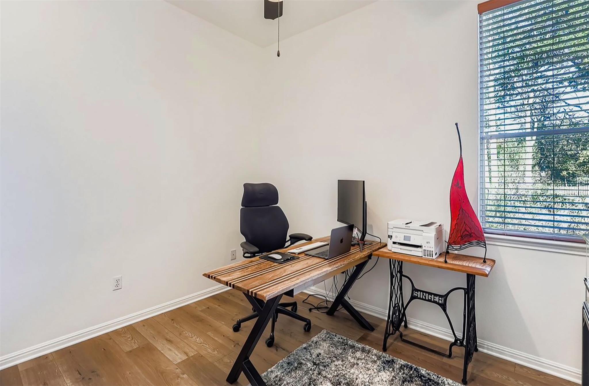 142 Carriage Ct, Bastrop, TX 78602