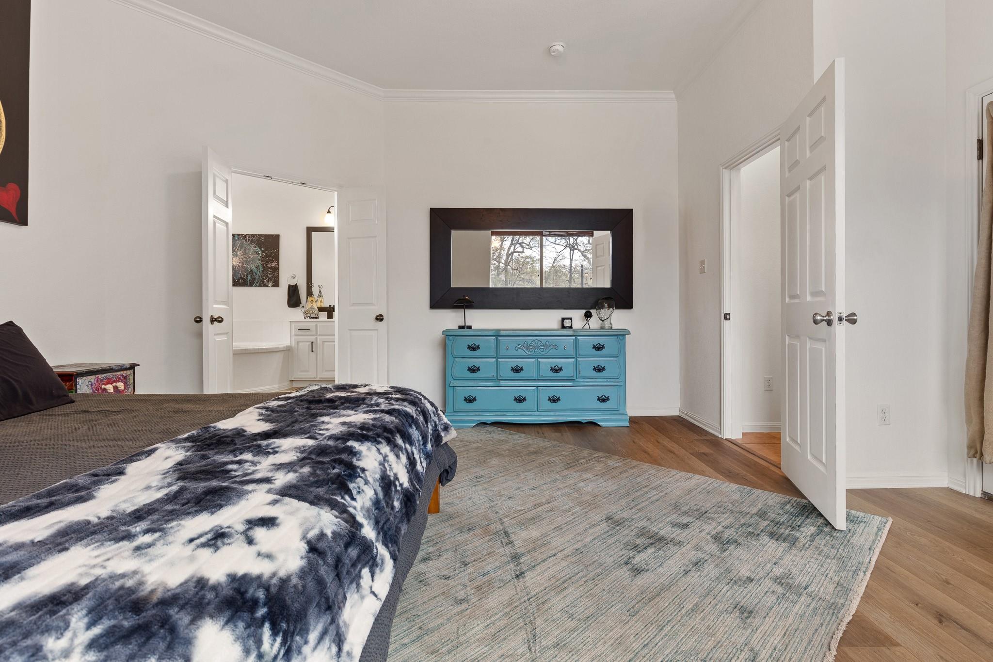 142 Carriage Ct, Bastrop, TX 78602