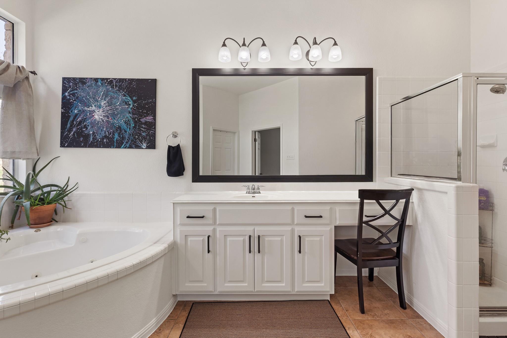 142 Carriage Ct, Bastrop, TX 78602