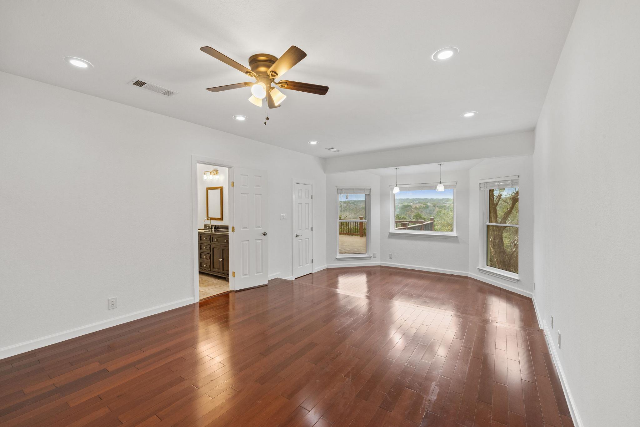 10201 Lockleven Cv, Austin, TX 78750