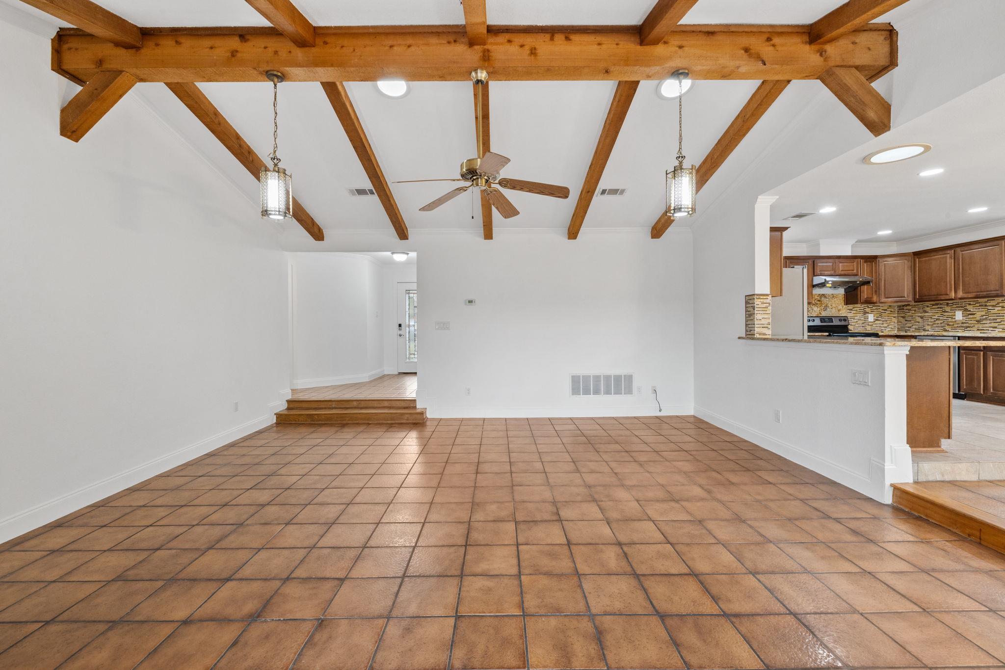 10201 Lockleven Cv, Austin, TX 78750