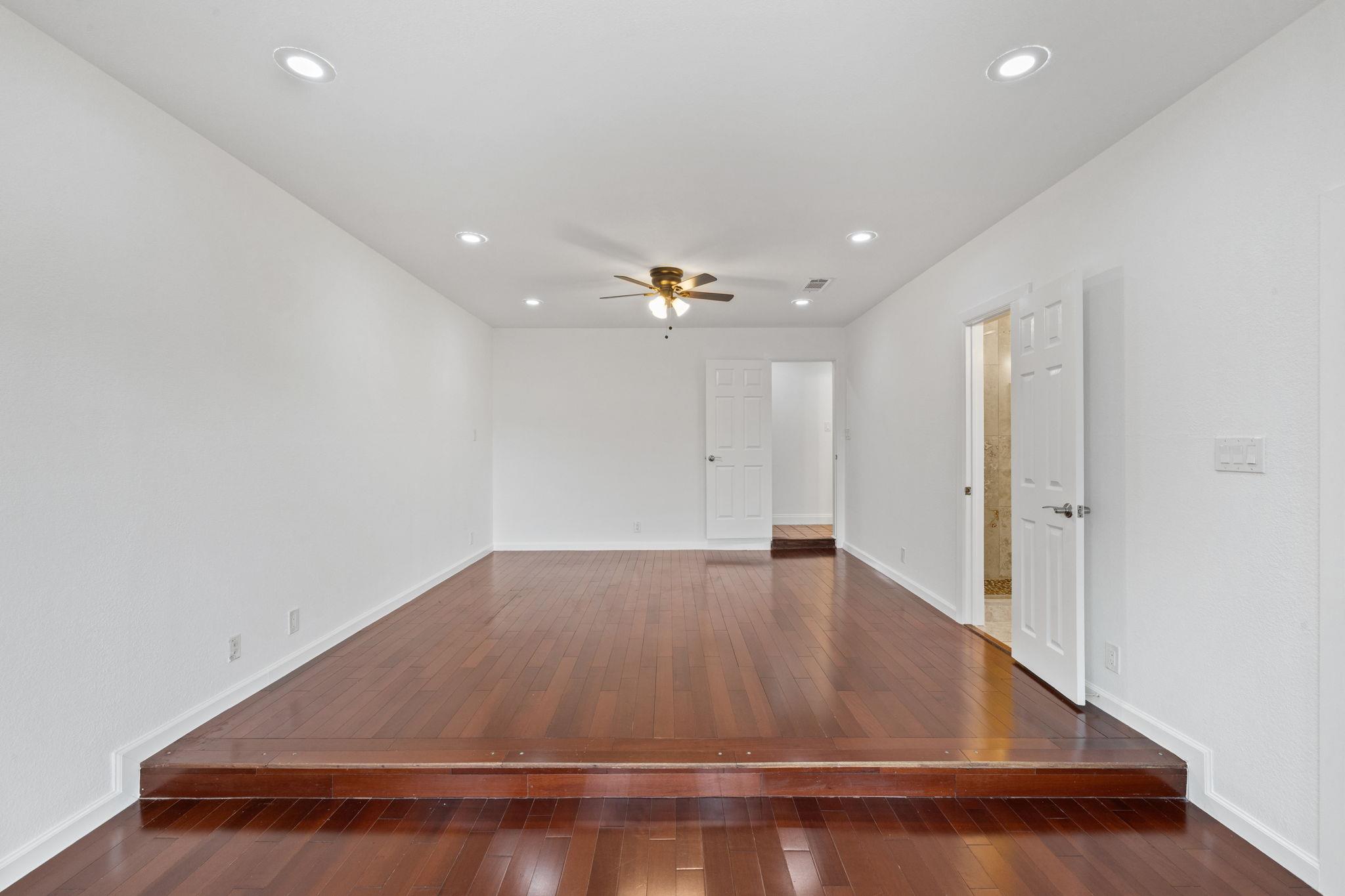 10201 Lockleven Cv, Austin, TX 78750