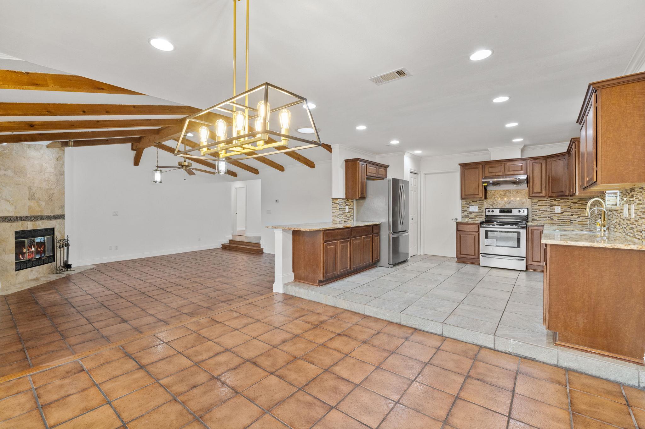 10201 Lockleven Cv, Austin, TX 78750