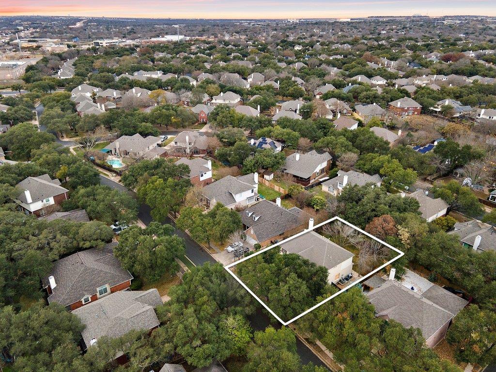 1406 Dapplegrey Ln, Austin, TX 78727