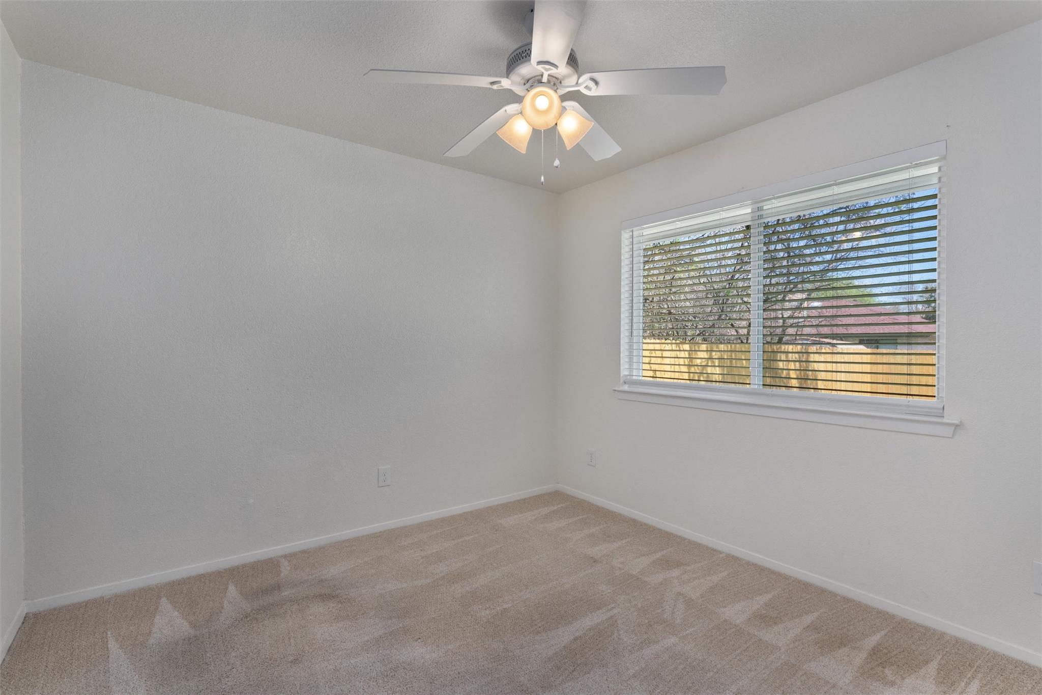 212 Rockcrest Dr, Georgetown, TX 78628