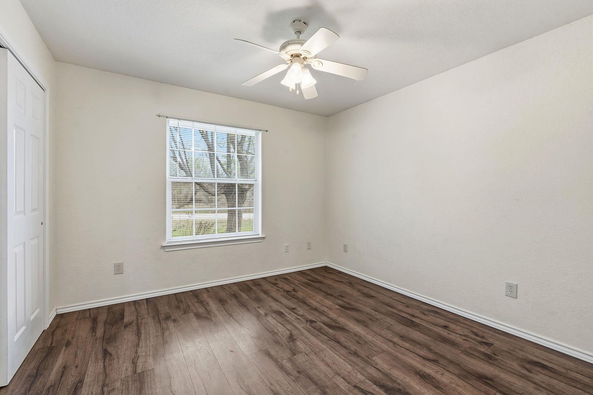 120 Kokomo Ln, Bastrop, TX 78602