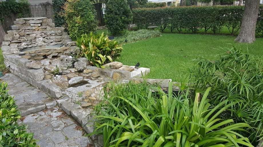 316 1/2 E 7th St, Georgetown, TX 78626