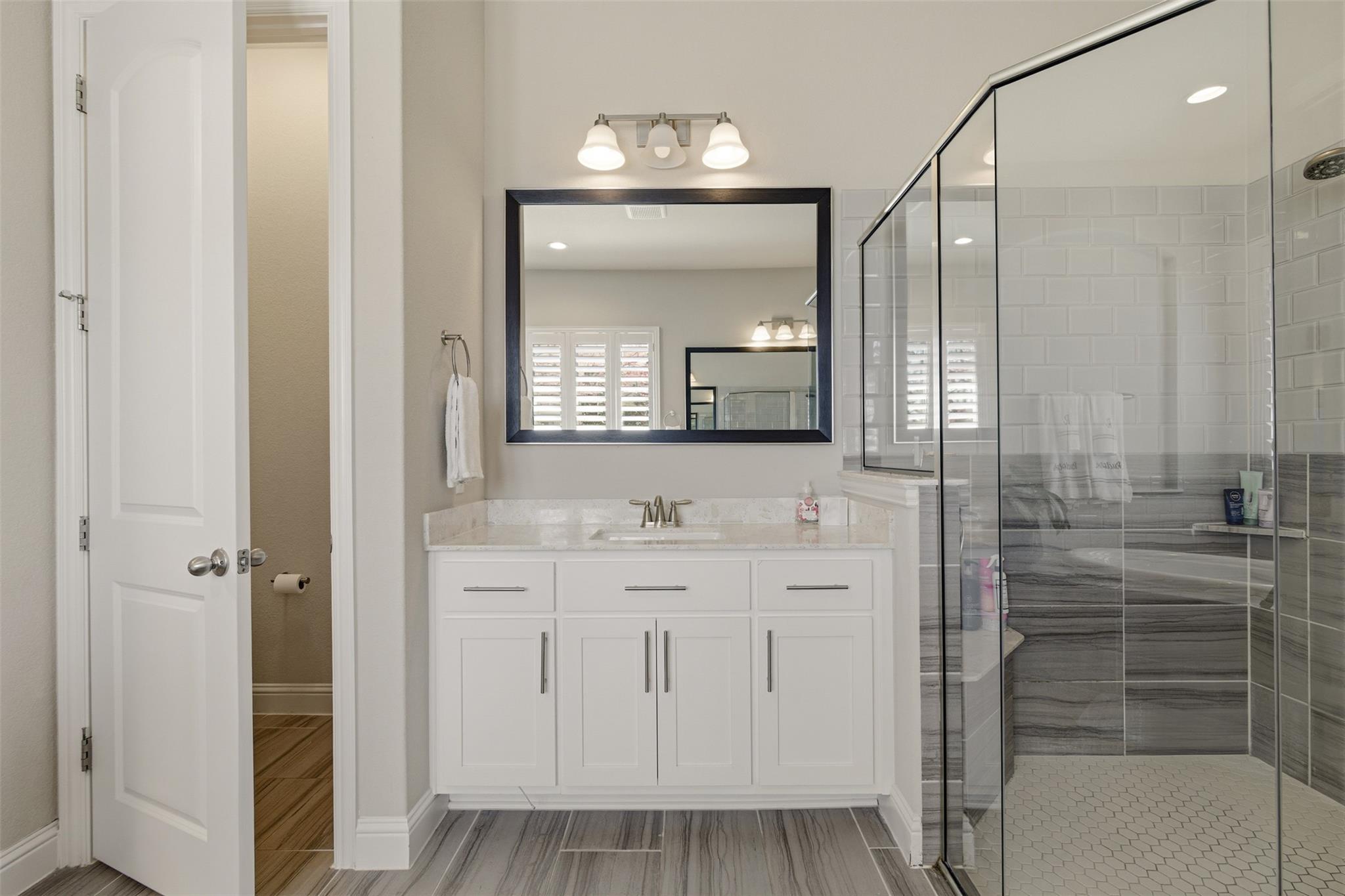 654 Linden Loop, Driftwood, TX 78619